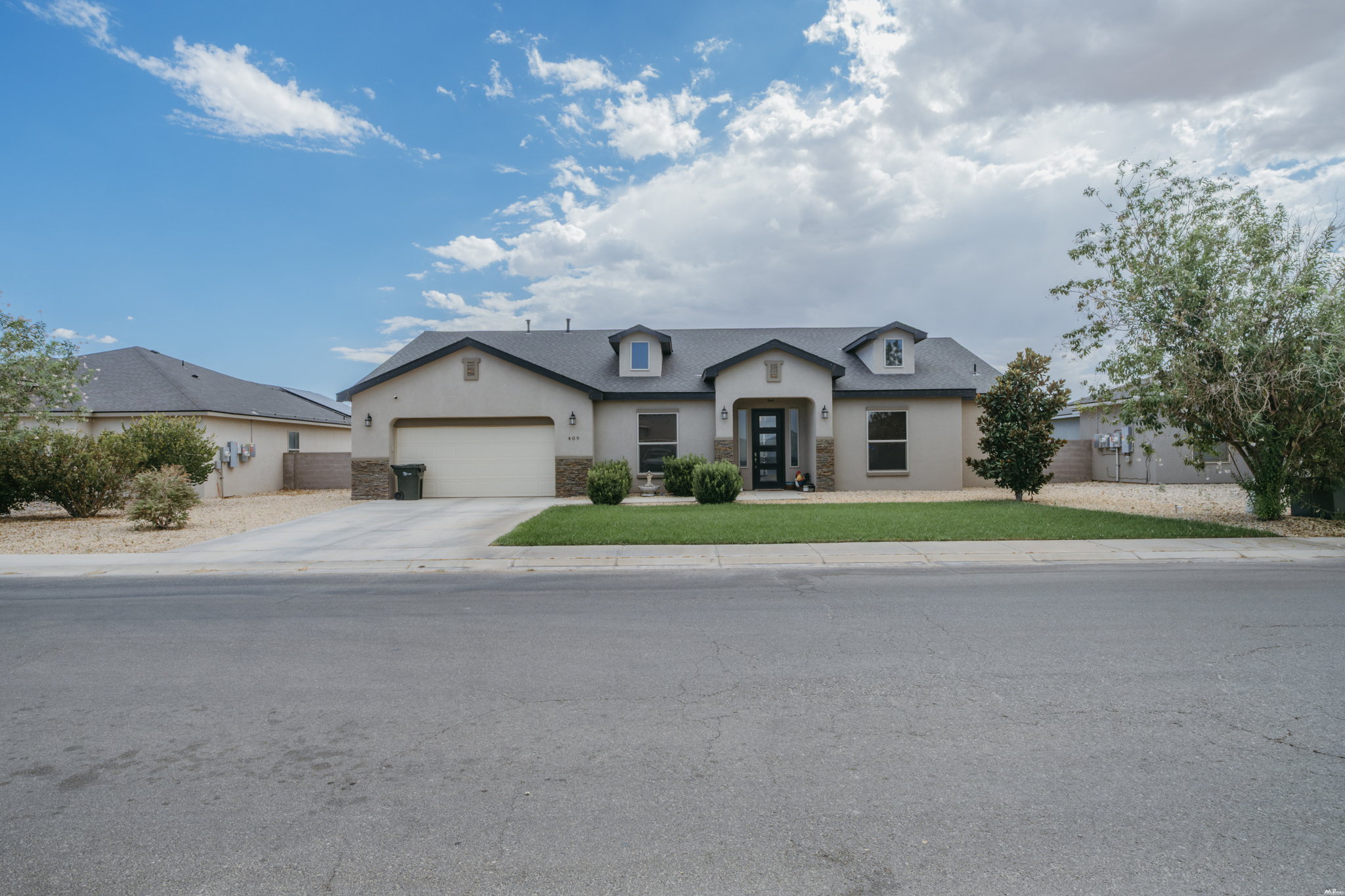 409 Pima Dr. — photo