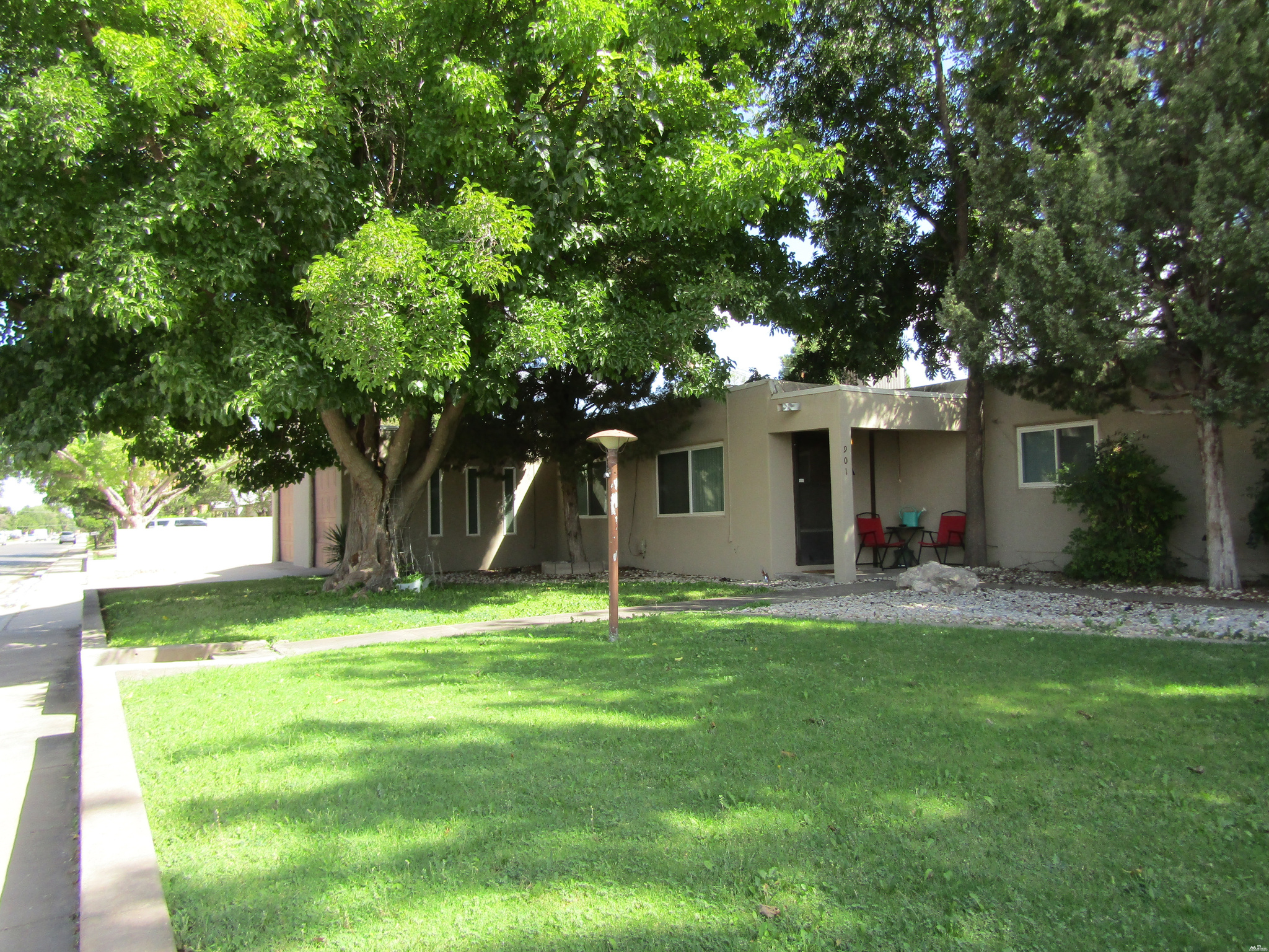 901 10th Street Court — photo