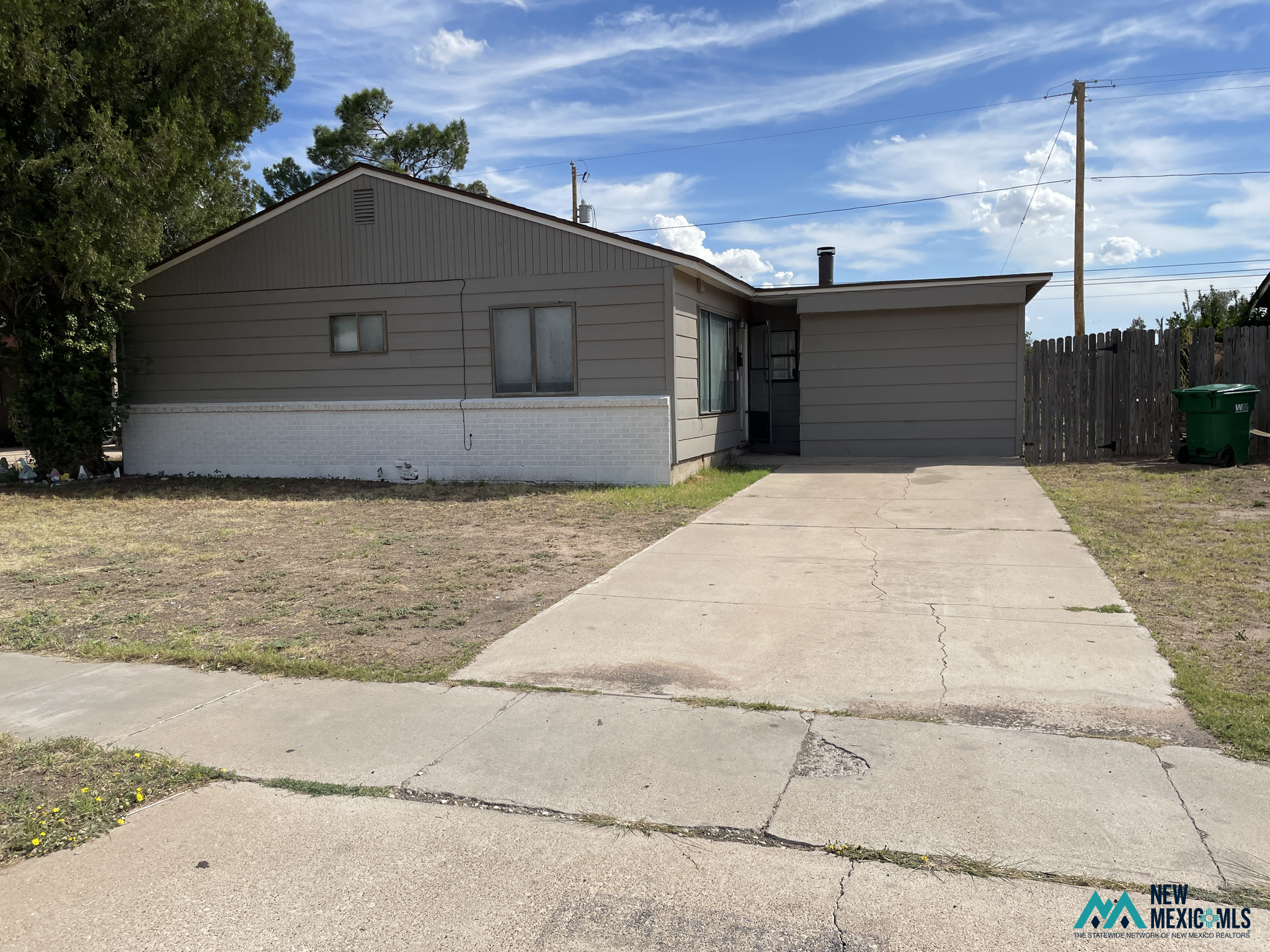 1123 Walker — photo