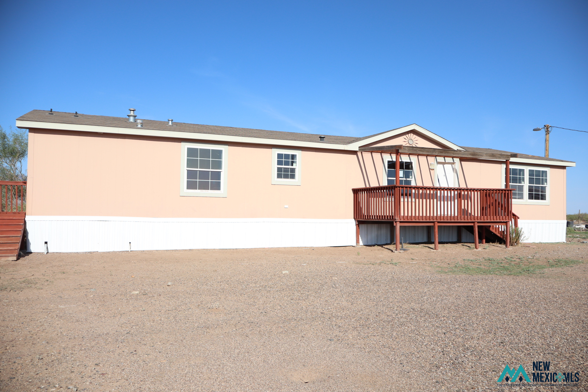9760 Abeto Rd SE — photo