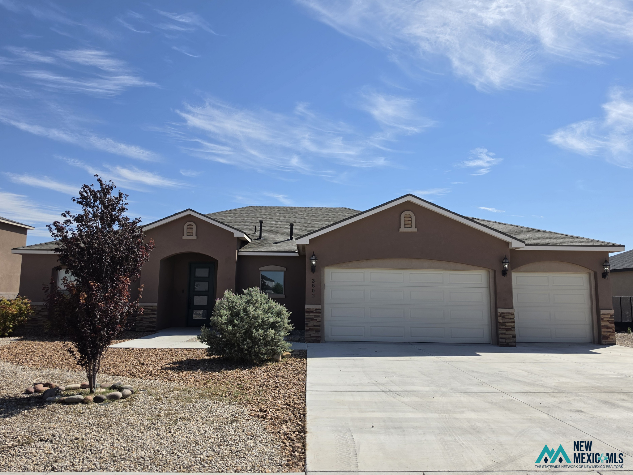 3208 Jasper Dr — photo
