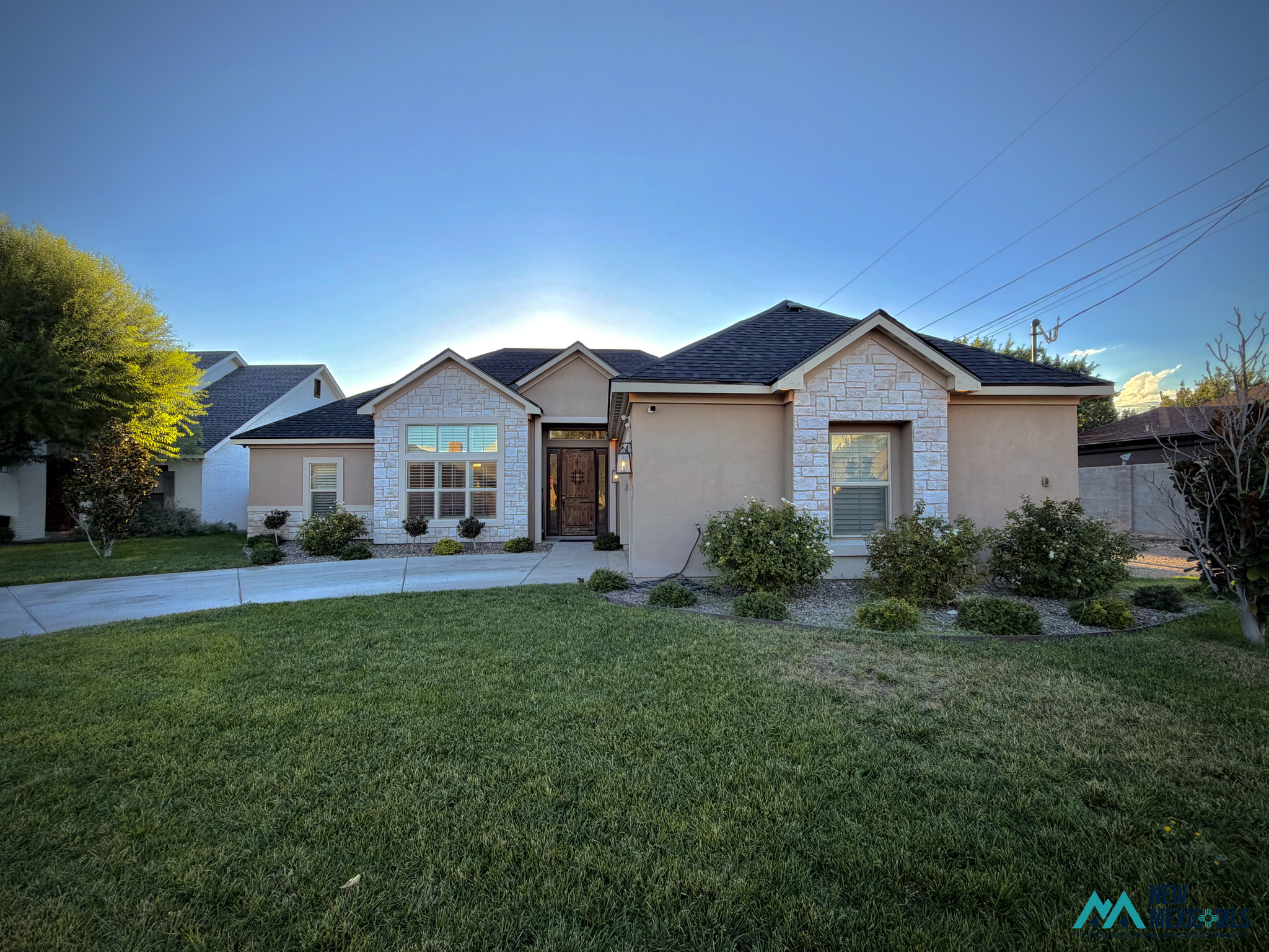 2623 N Vista Drive — photo