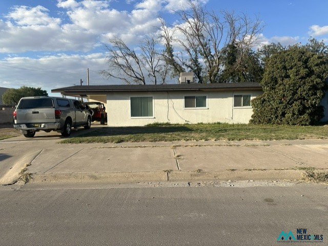 1506 Howard St — photo