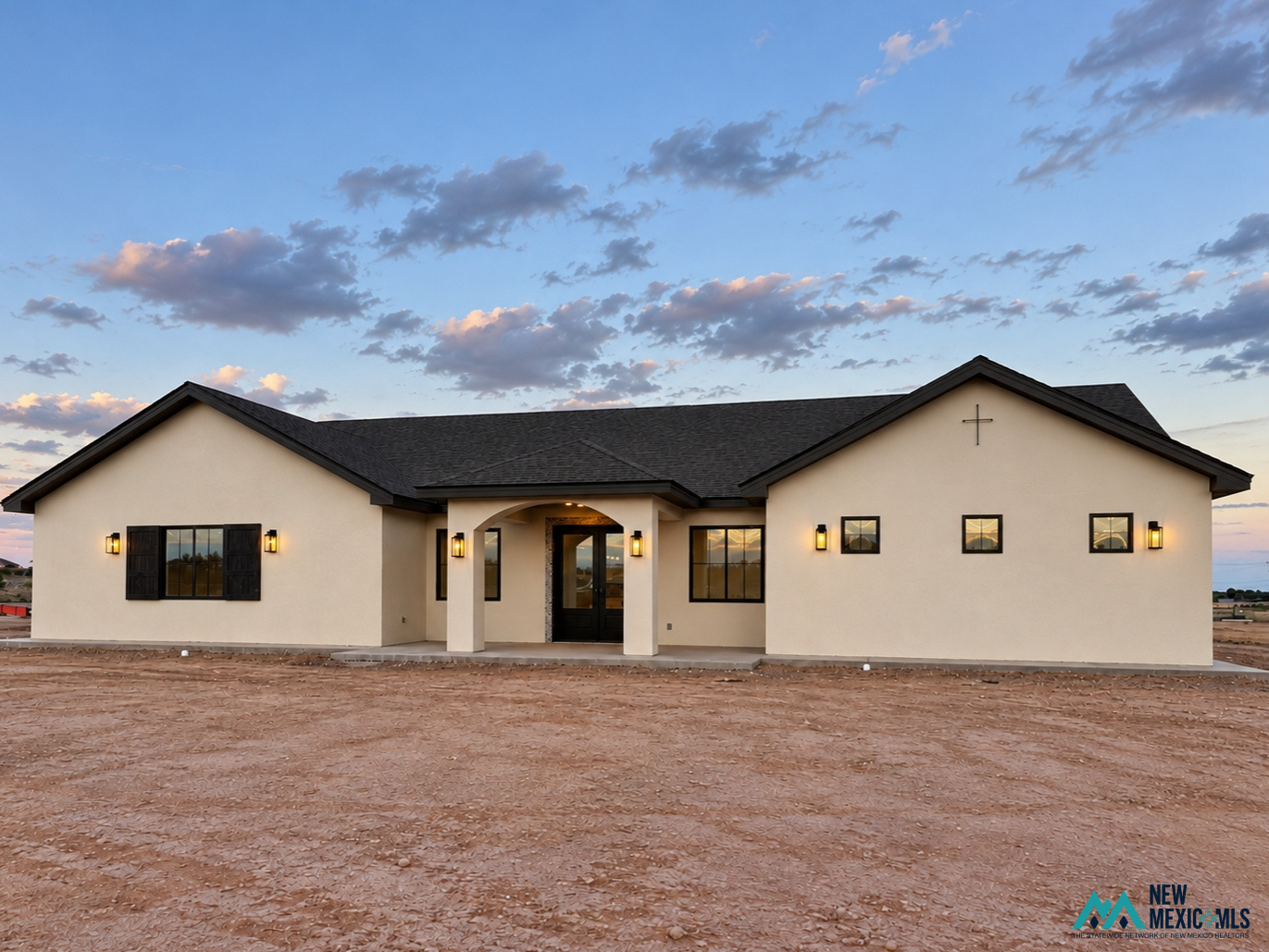 2012 Indigo Dr — photo