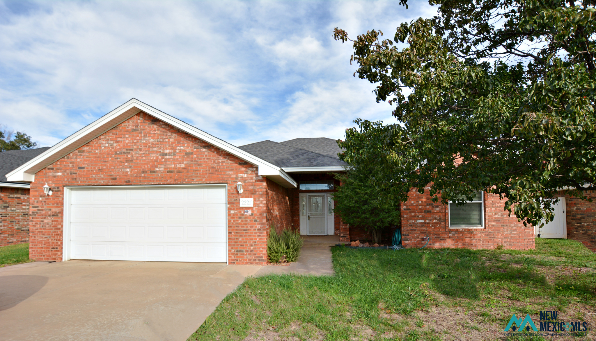 2221 Enloe Dr. — photo