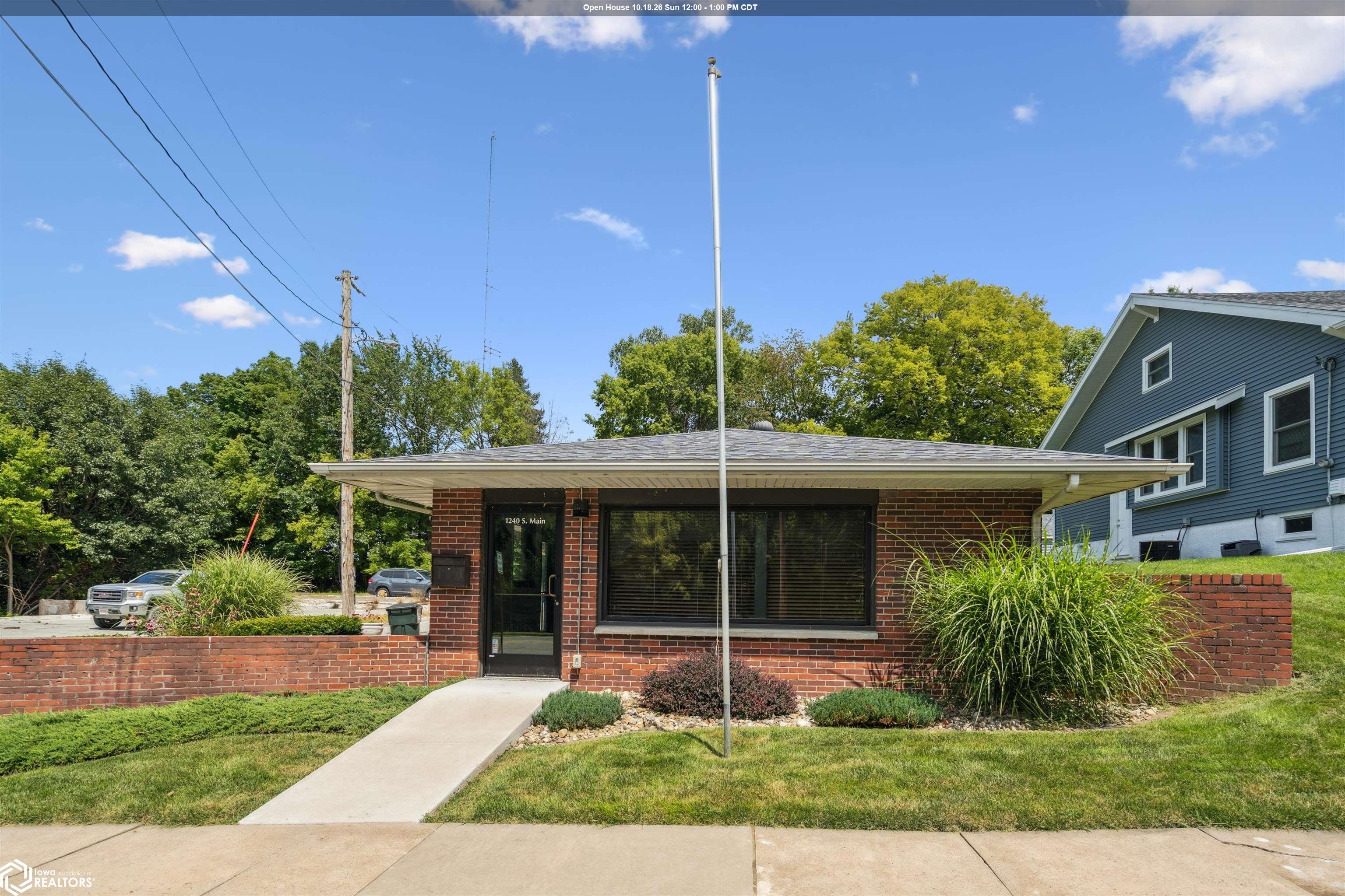 1240 S Main Street — photo