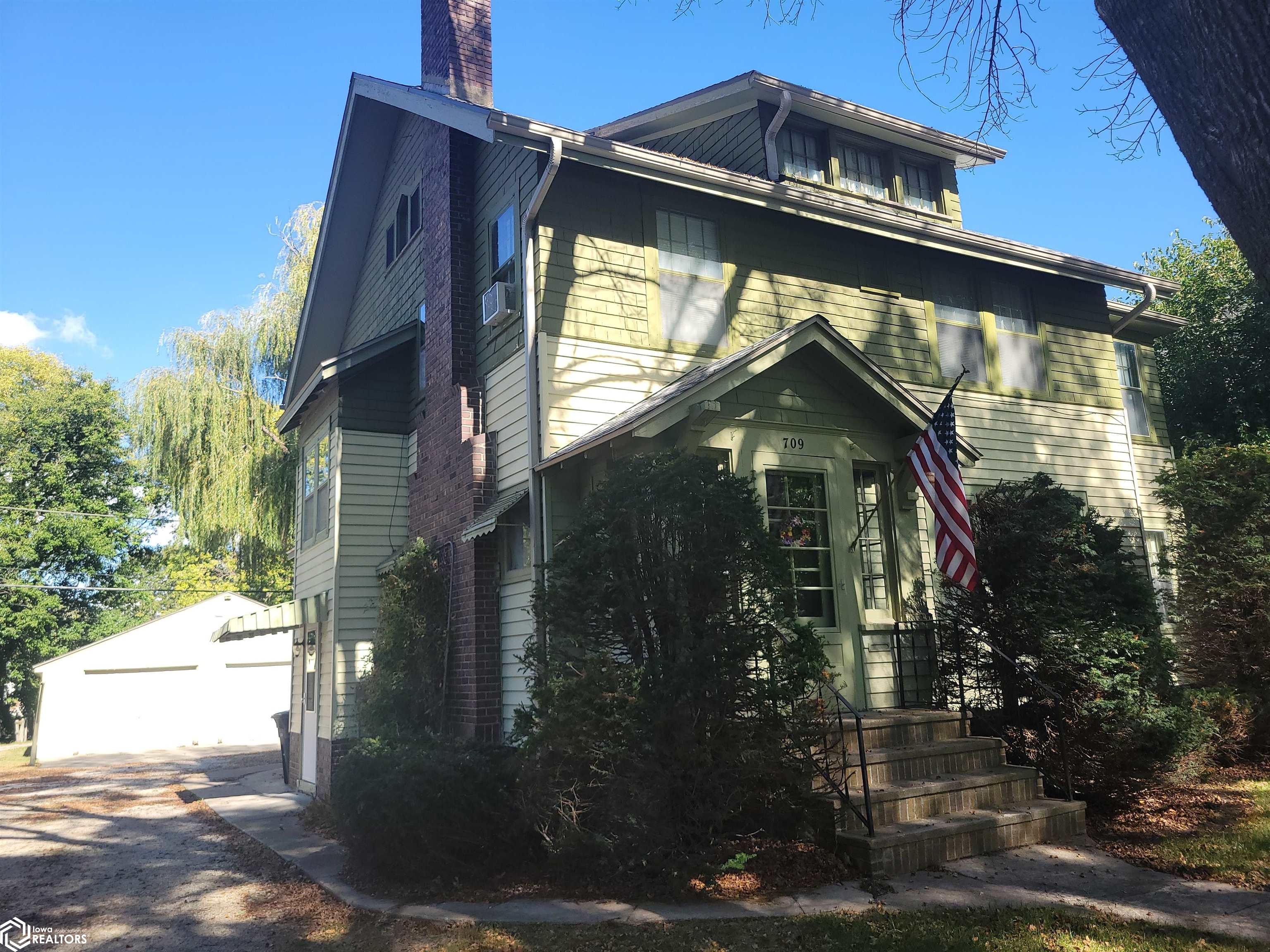 709 W Broadway Street — photo
