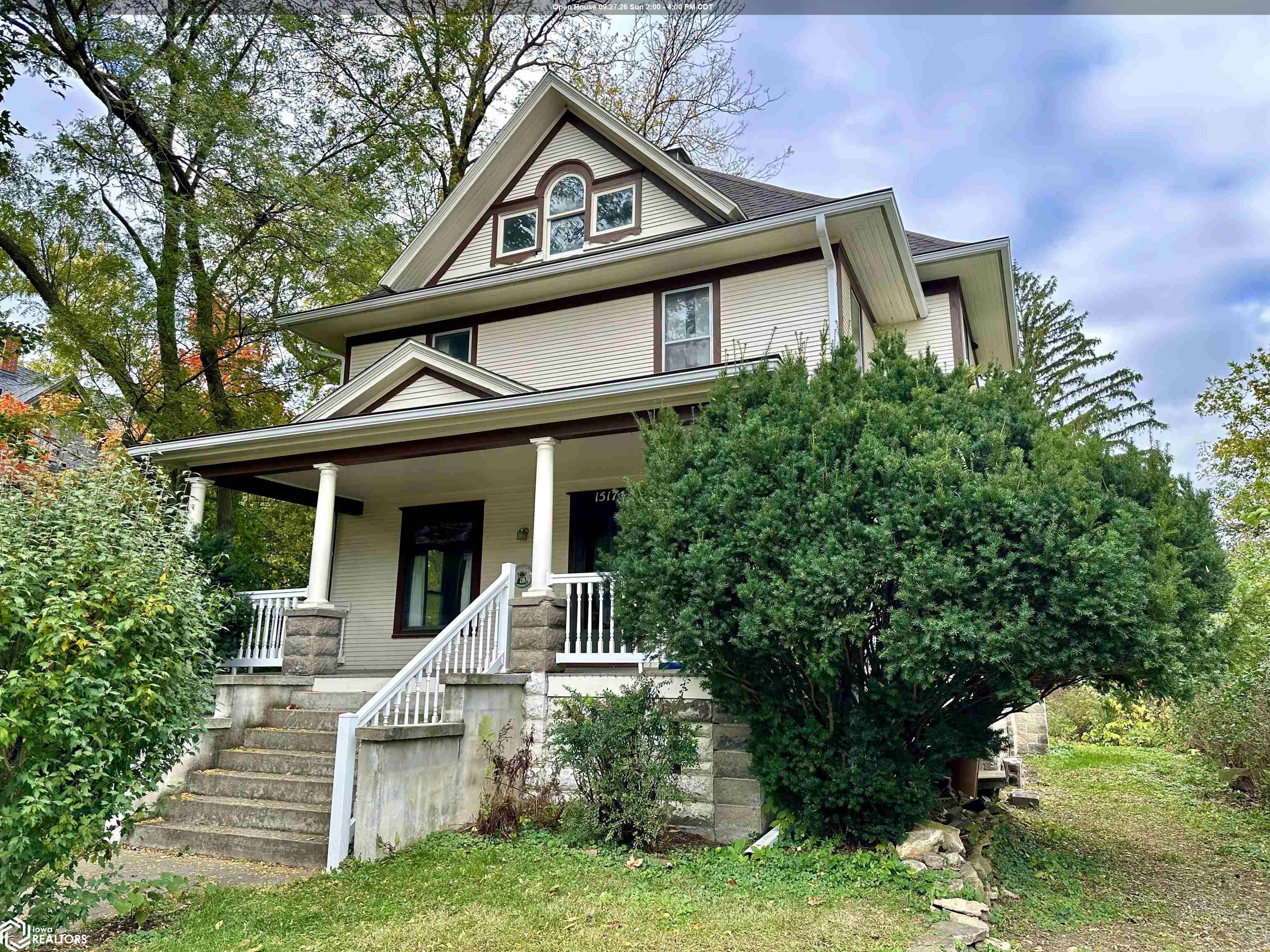 1517 Elm Street — photo