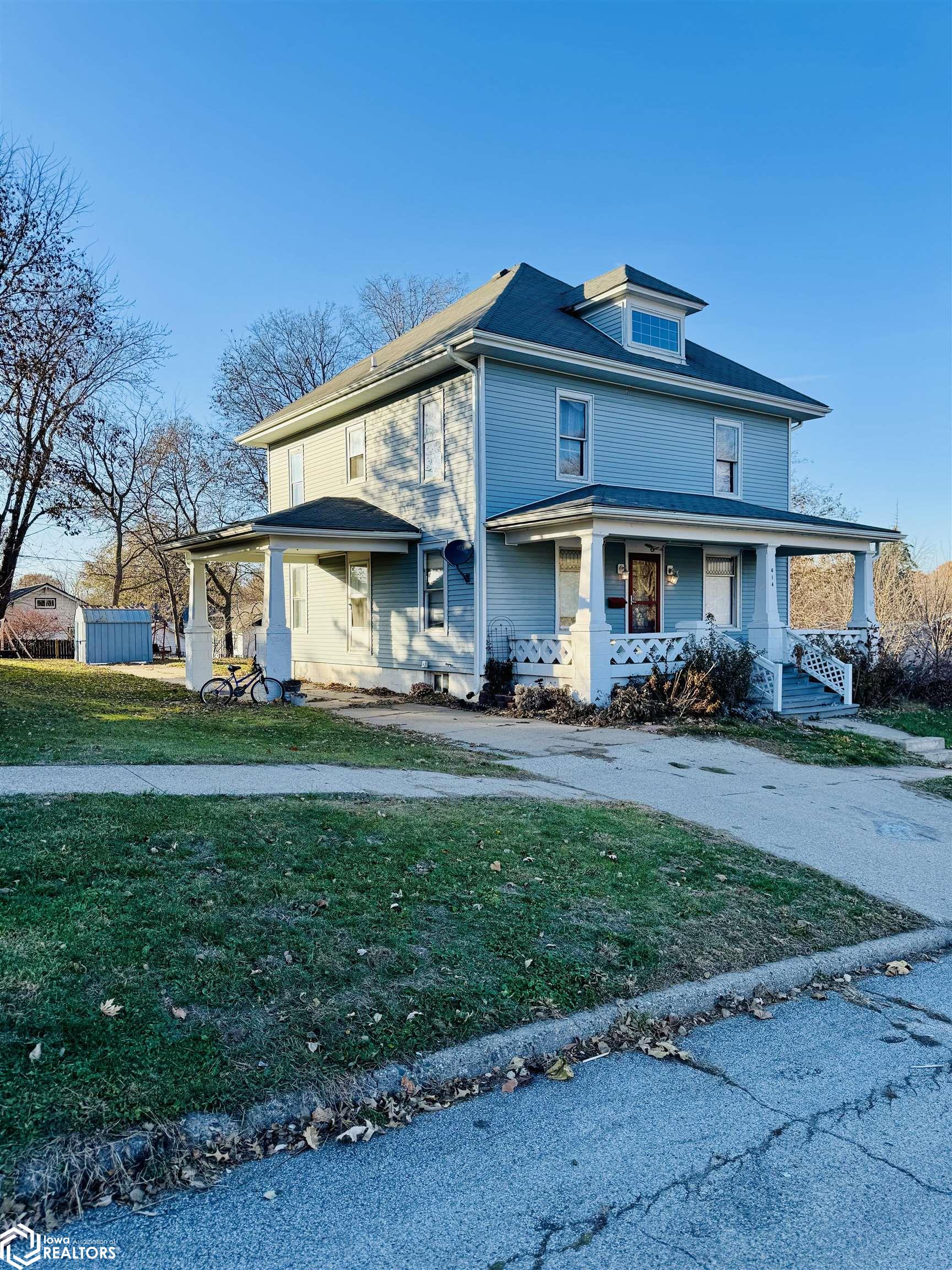 614 N Maple Street — photo