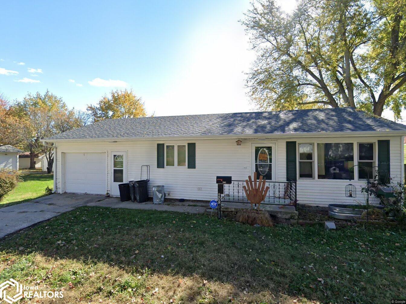 208 Jefferson Street — photo