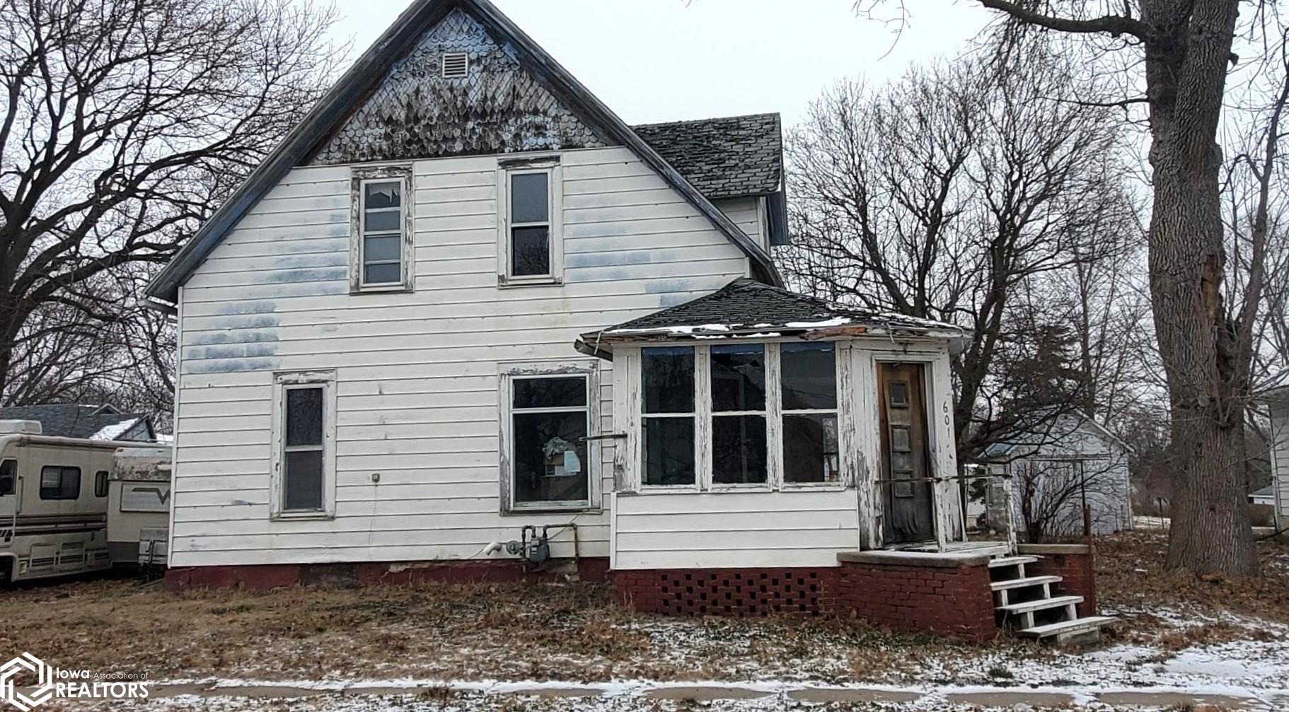 601 State Street — photo
