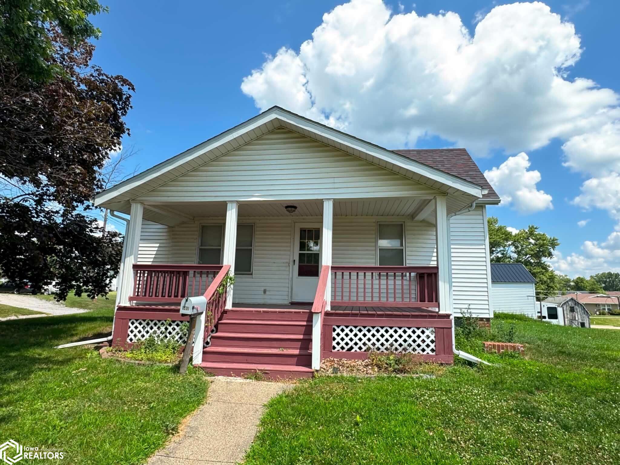 501 E State Street — photo