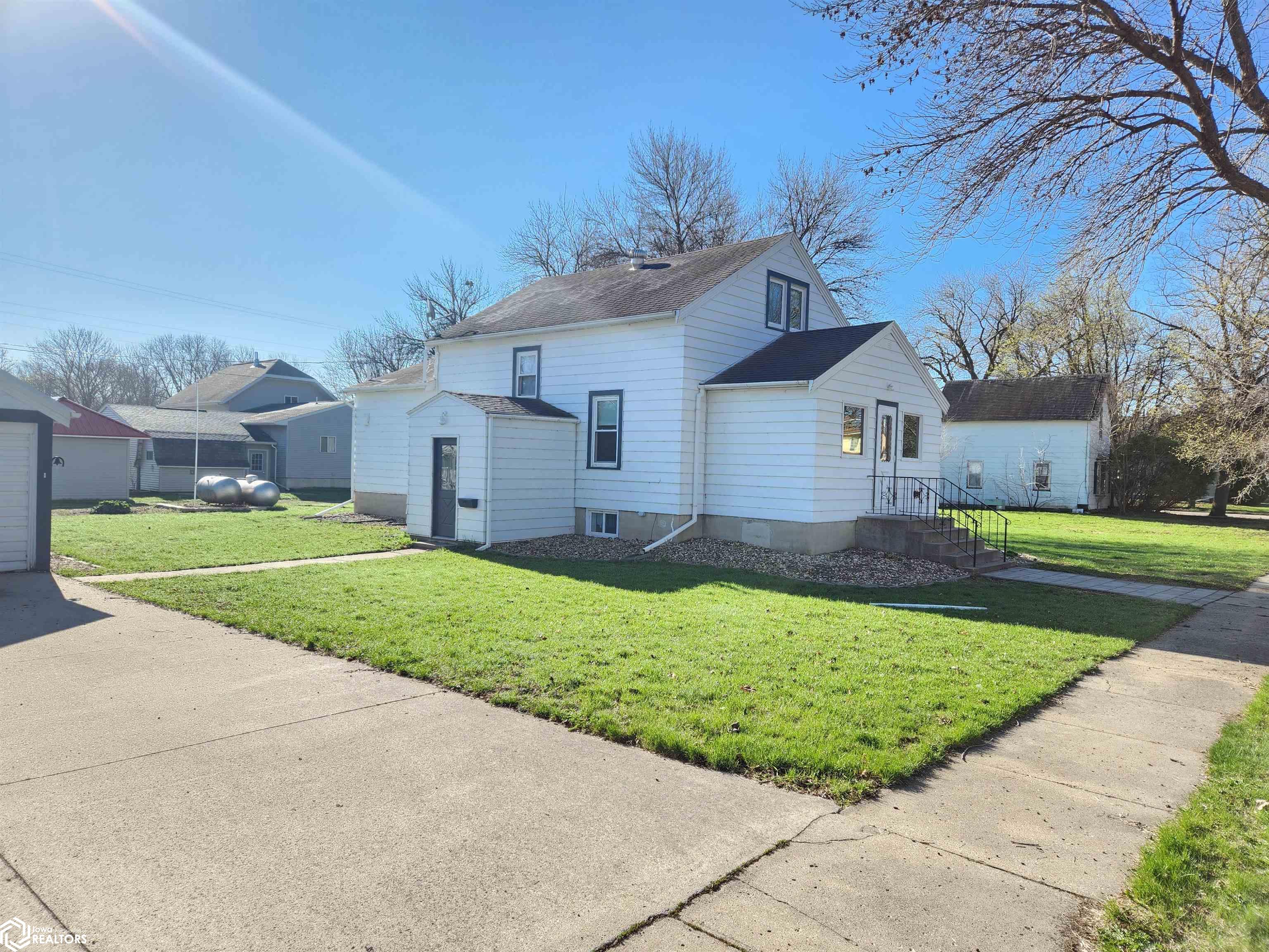 408 N Main Street — photo