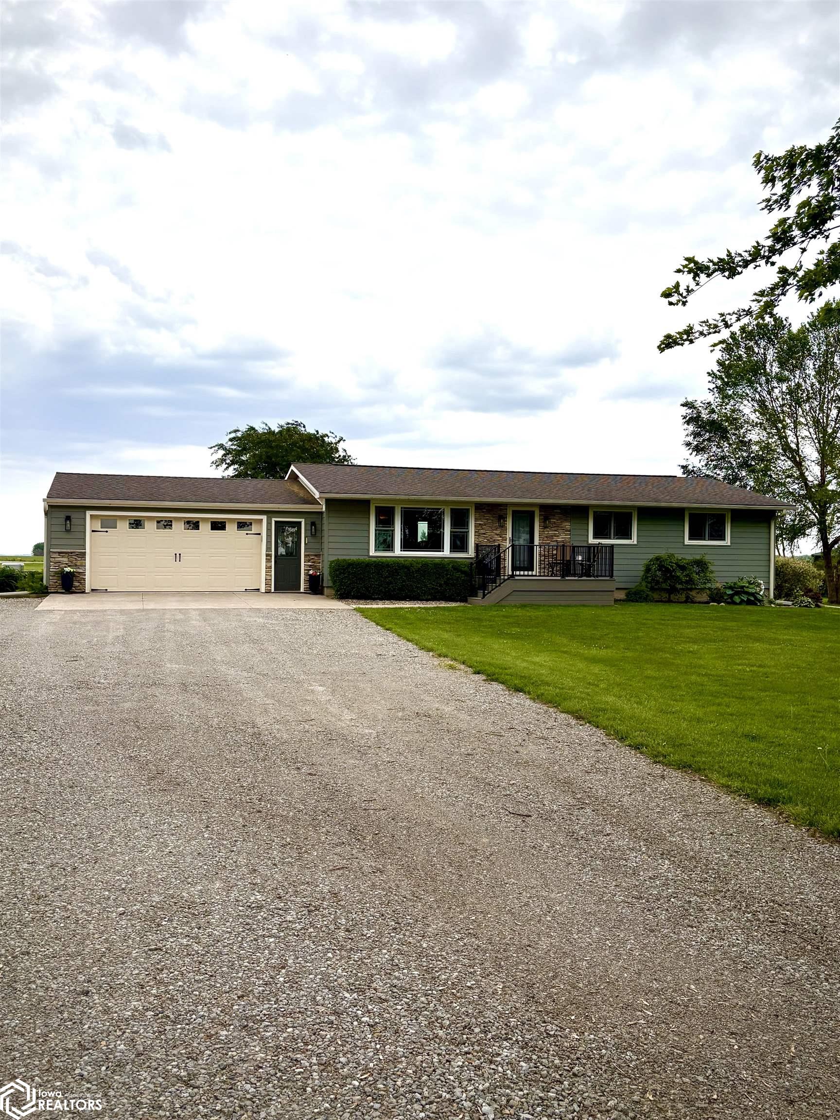 14303 Raven Avenue — photo