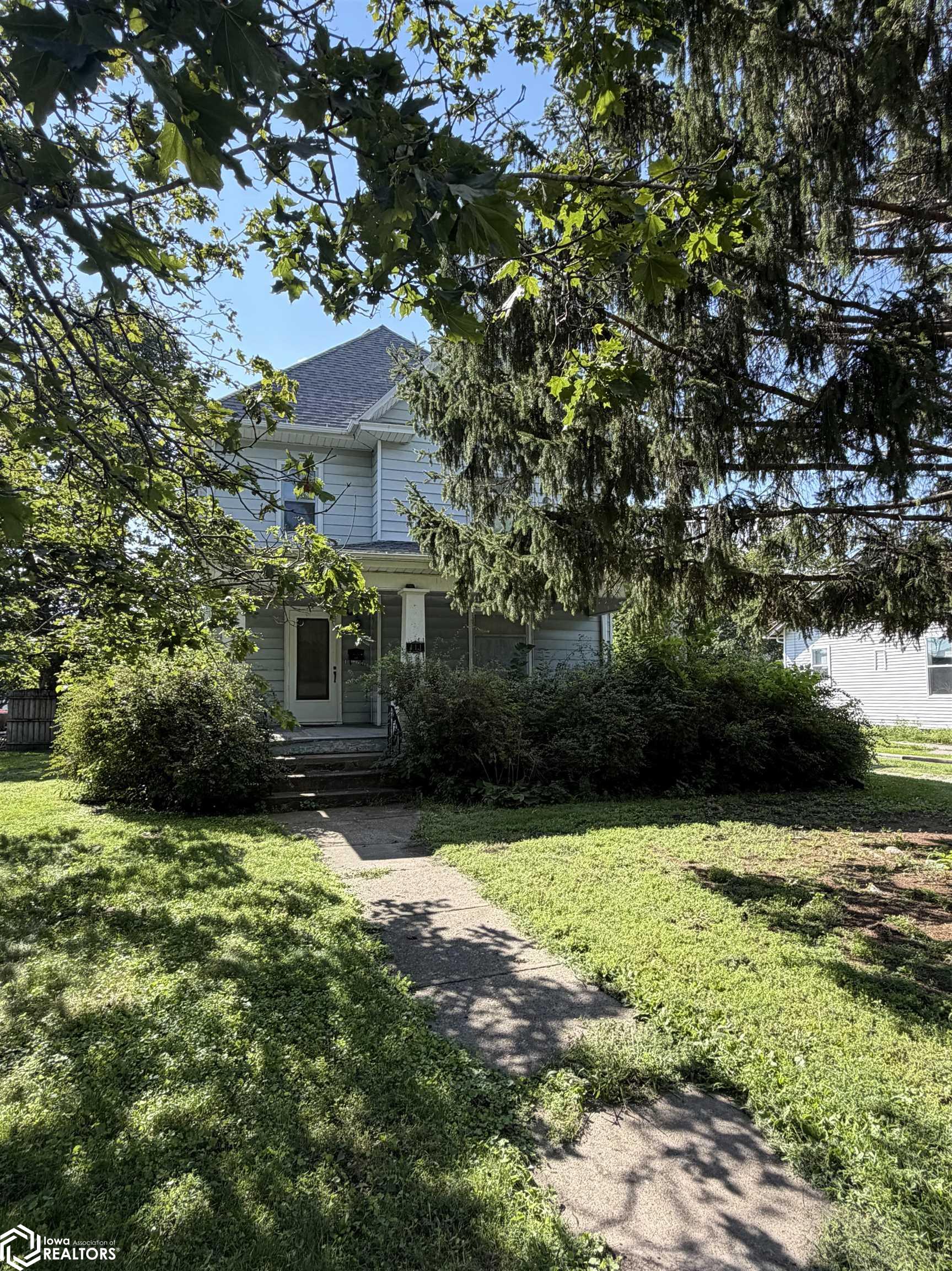 411 N Grand Street — photo