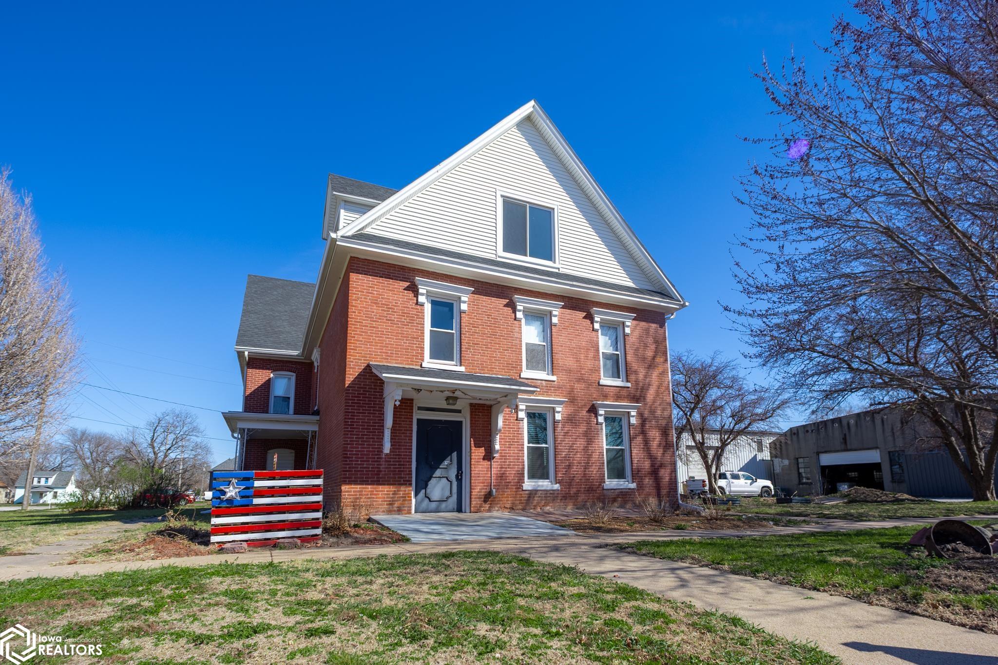 1108 Park Street — photo
