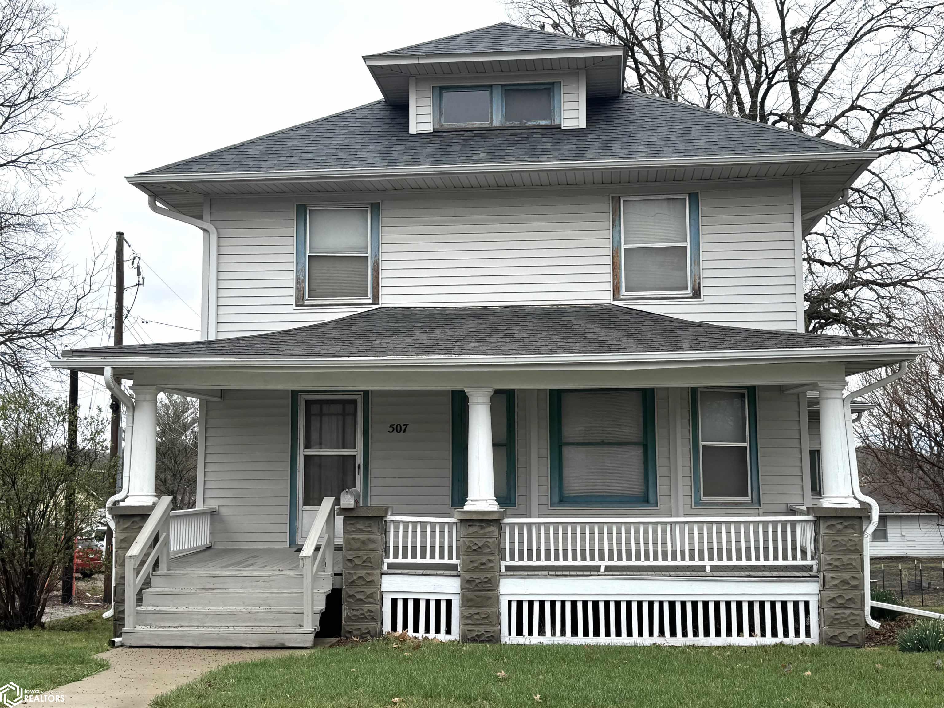 507 W Howard Street — photo