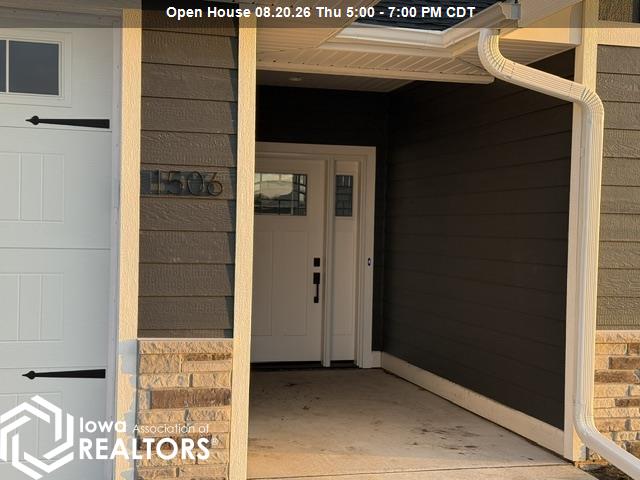 1506 Creekside Drive — photo