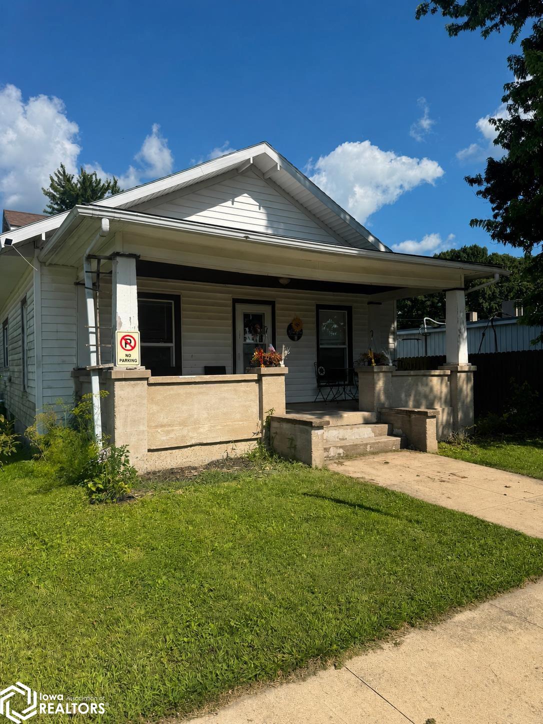 106 S Maple — photo