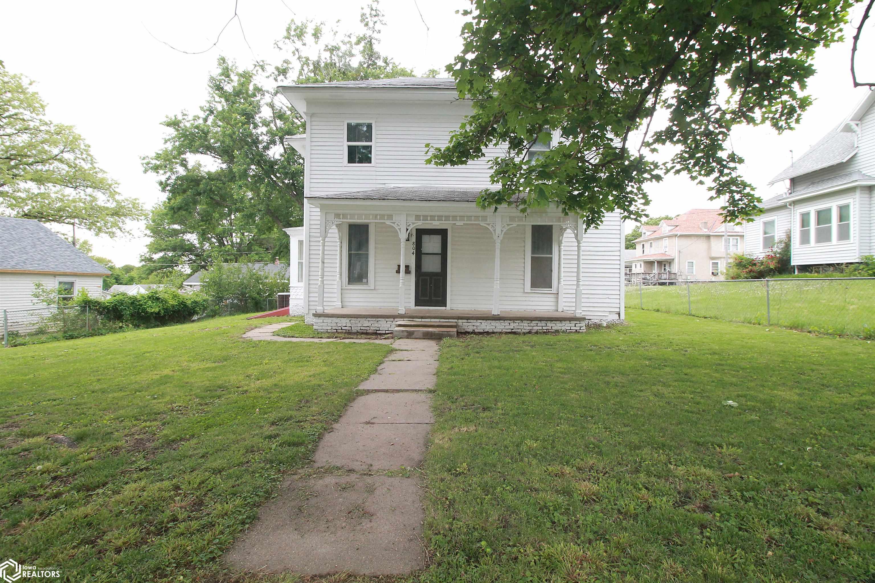 804 S Center Street — photo