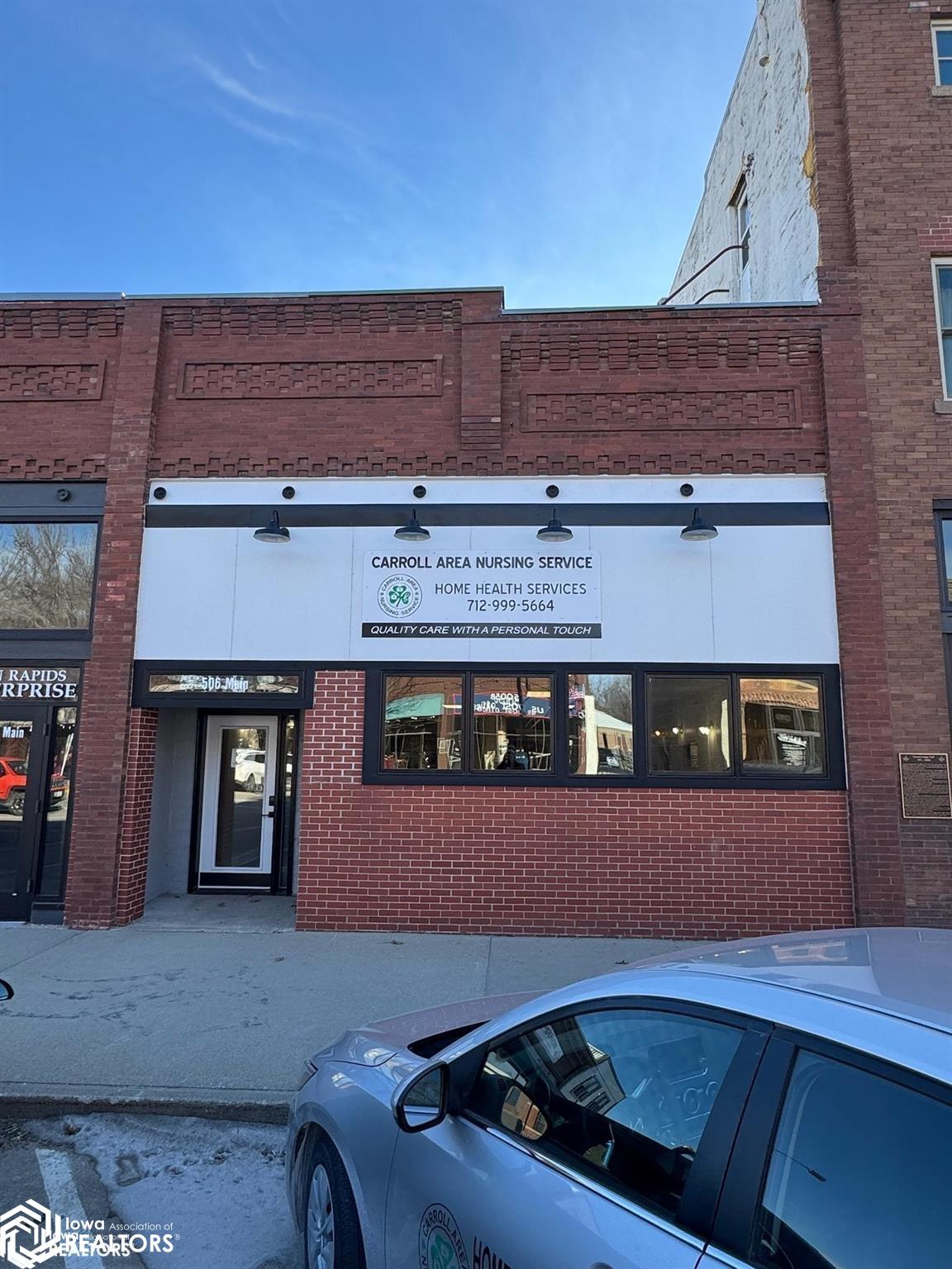 506 Main Street — photo