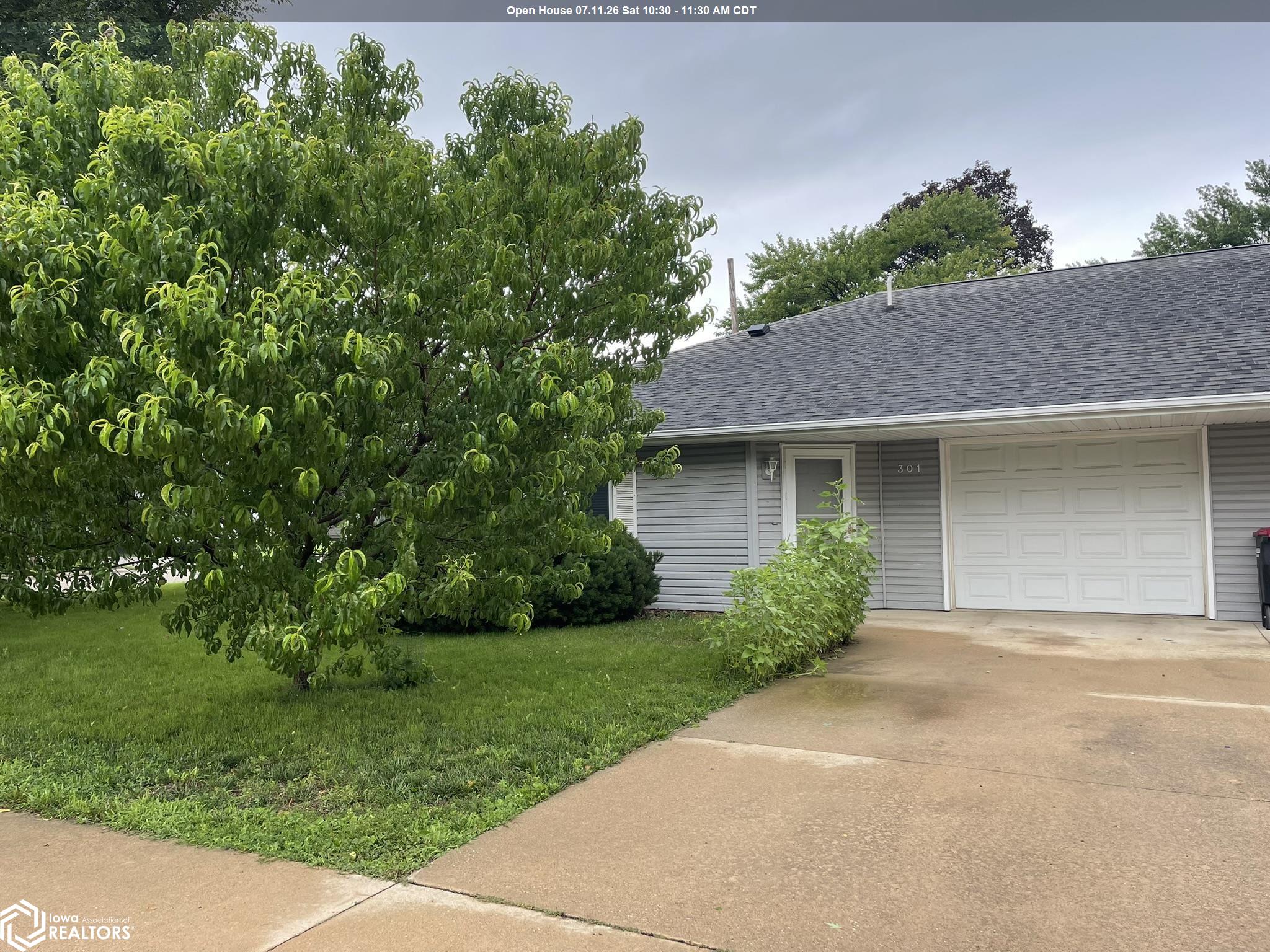 301 E Butternut Lane — photo