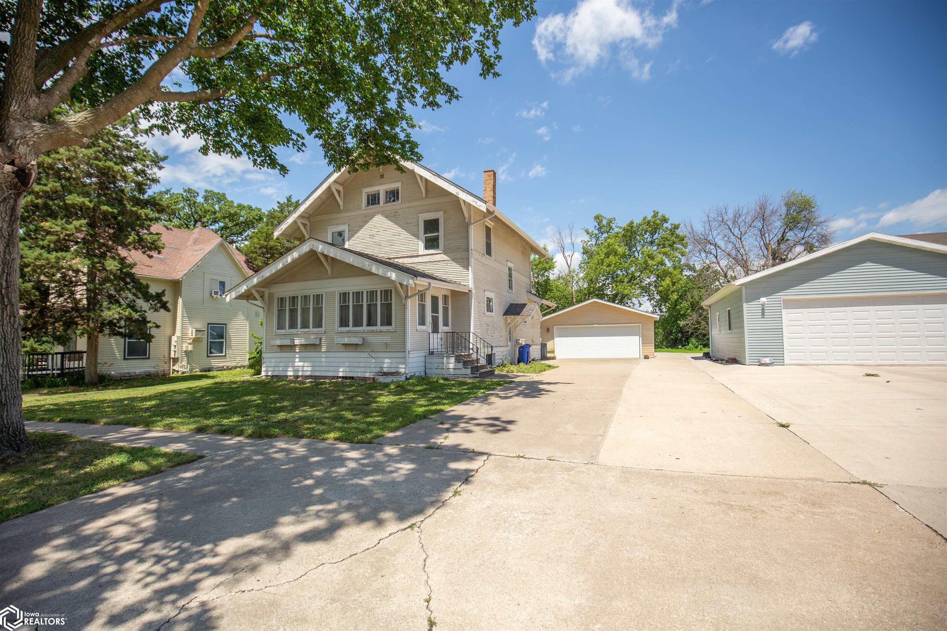 317 E Lucas Street — photo