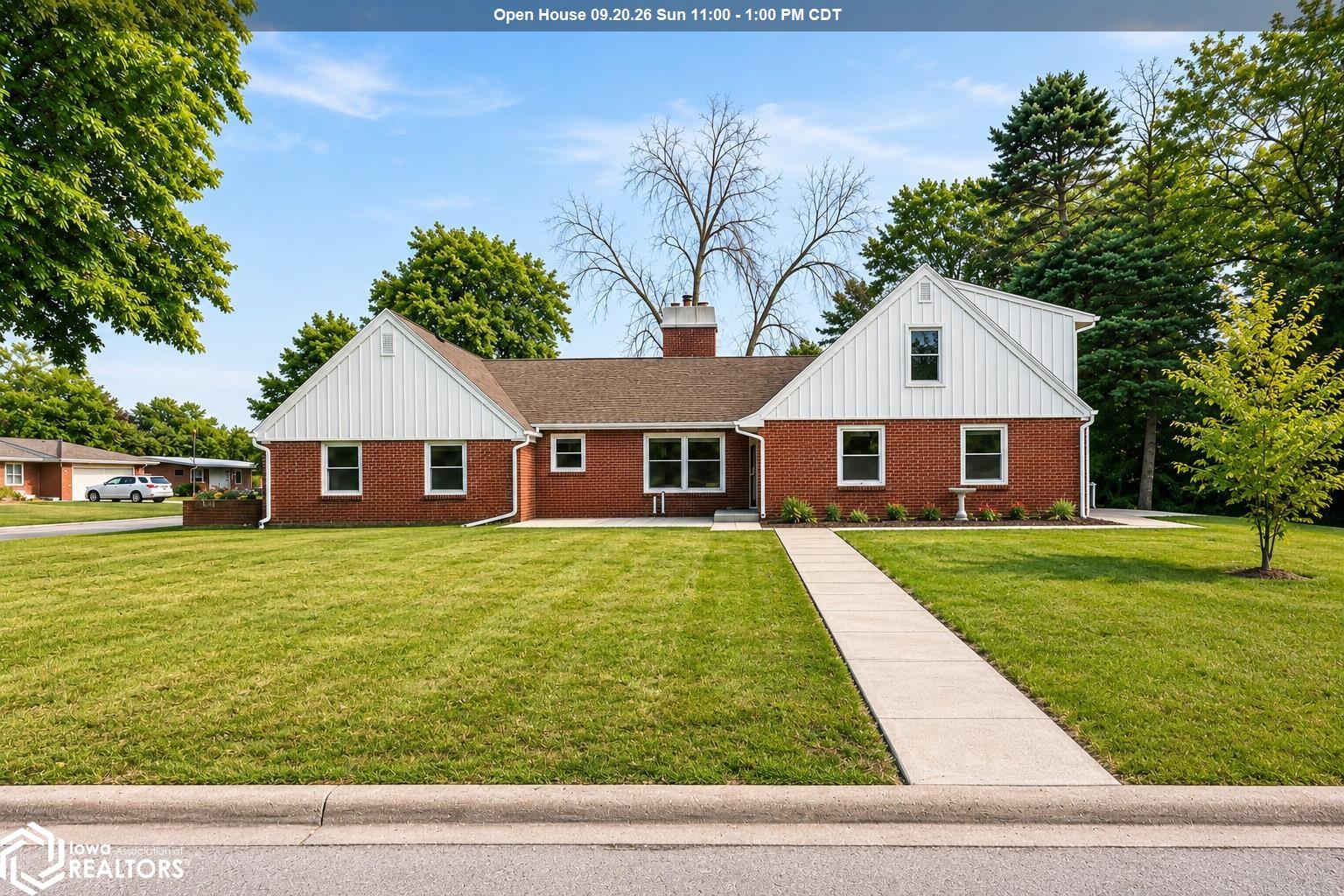 255 Willowbrook Dr — photo