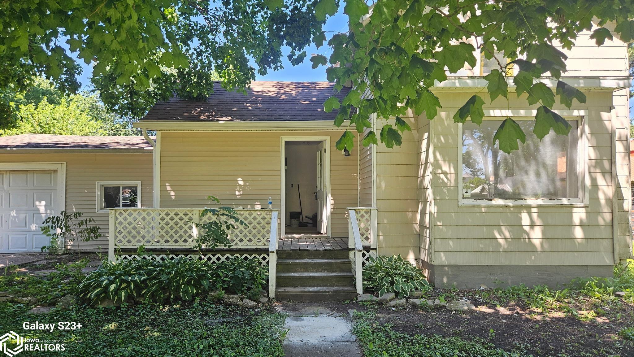 207 S Scott Street — photo