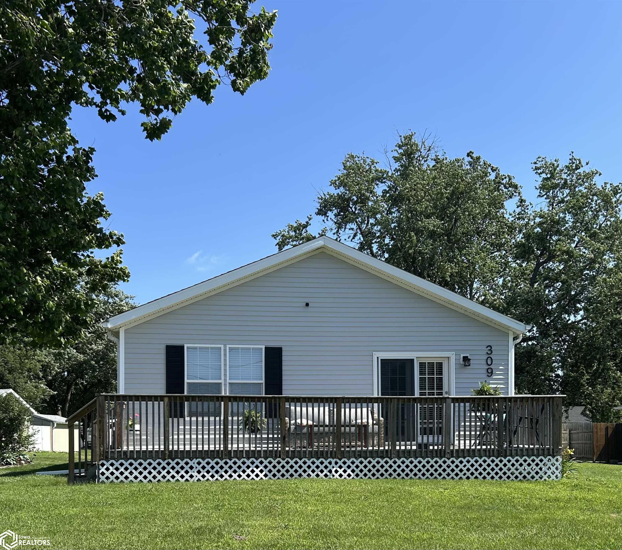 309 Bryan Road — photo