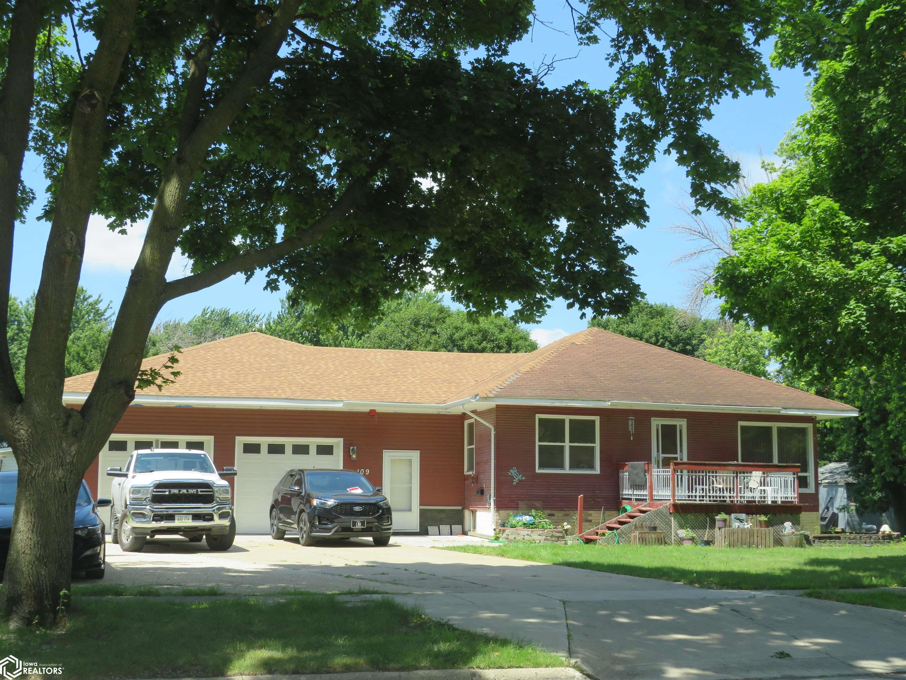 109 NW 8th Street — photo
