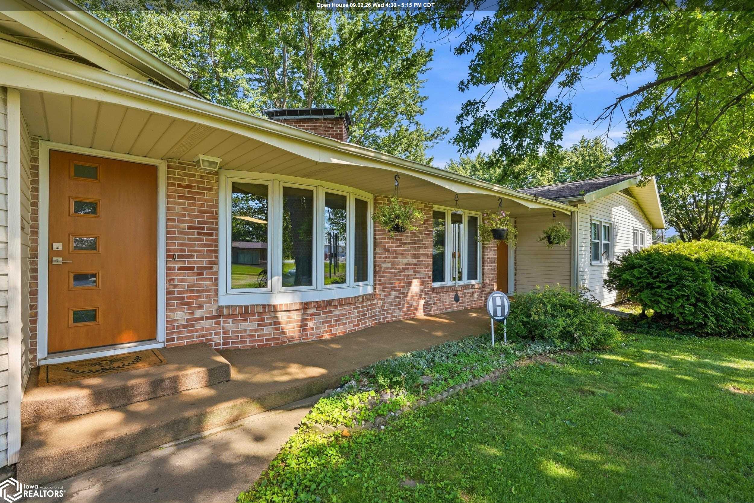 304 S Cedar Street — photo