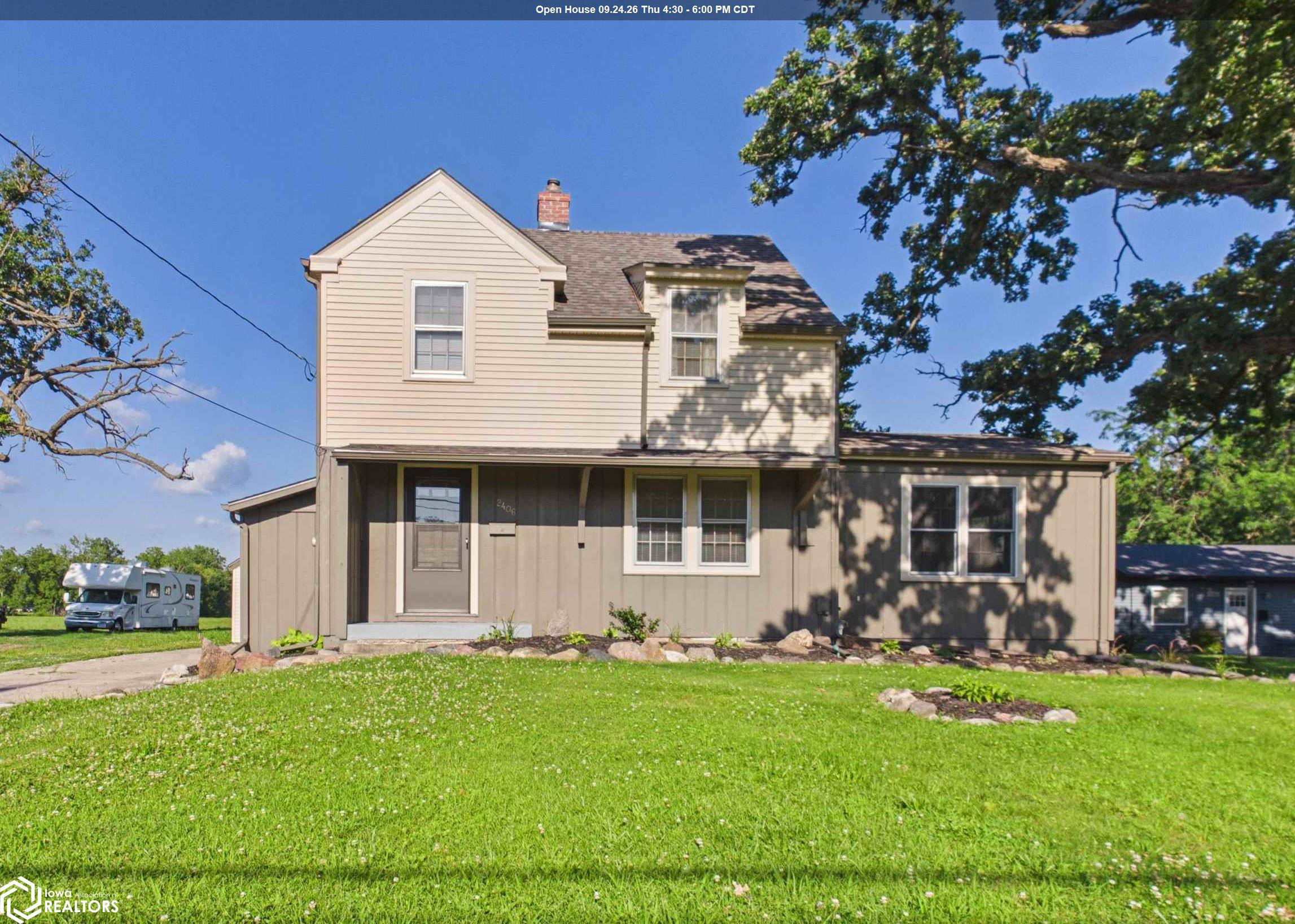 2406 N Court Street — photo