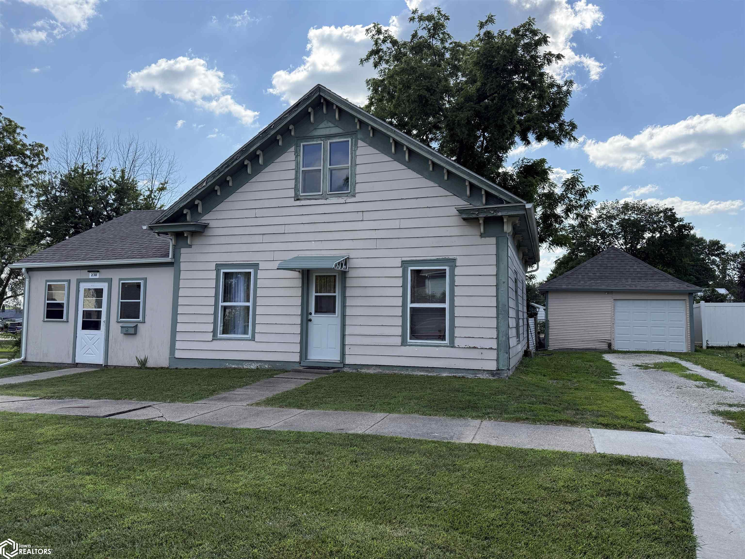 230 S Temple Street — photo