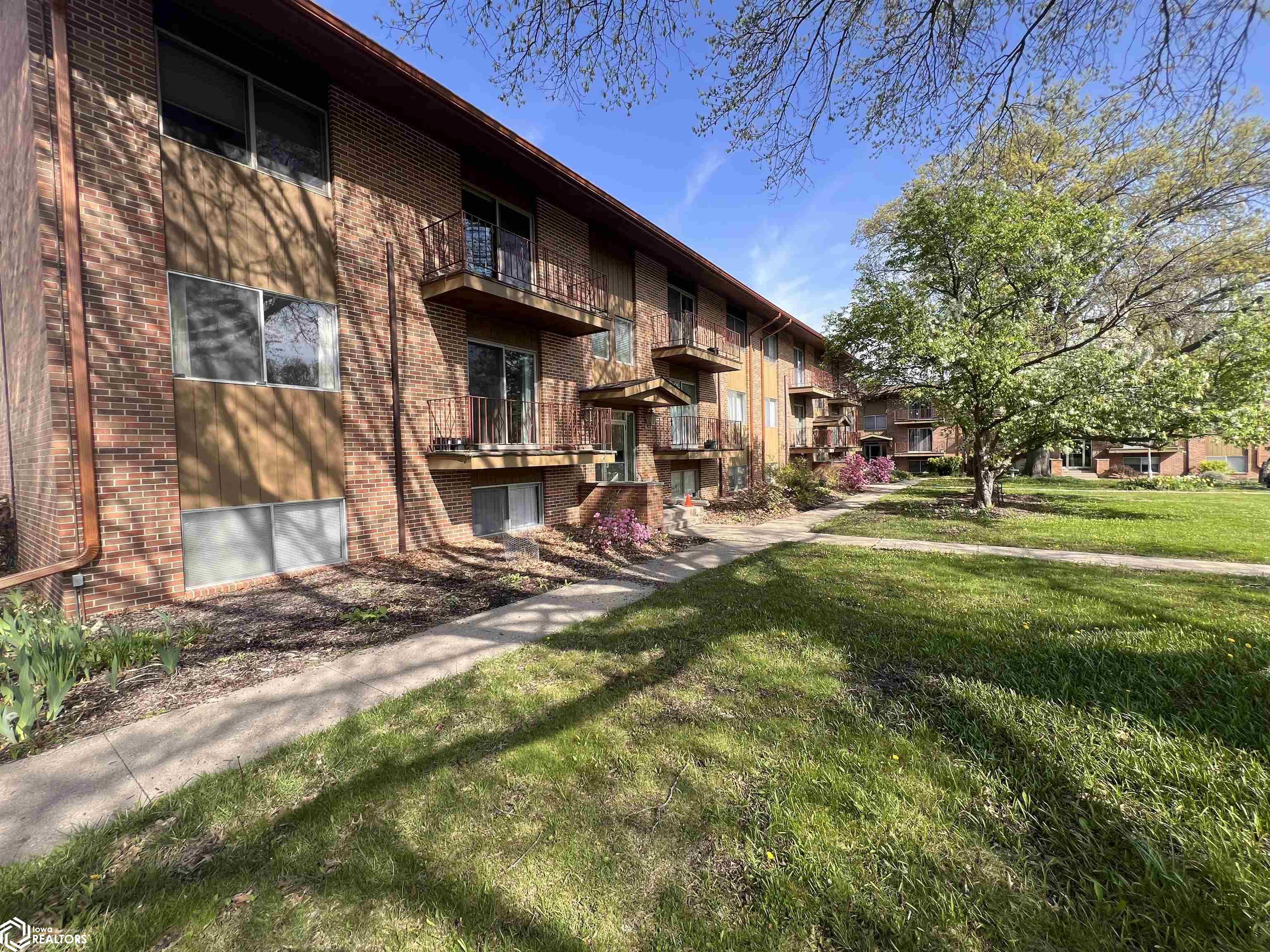 408 N D Unit 3G Street — photo
