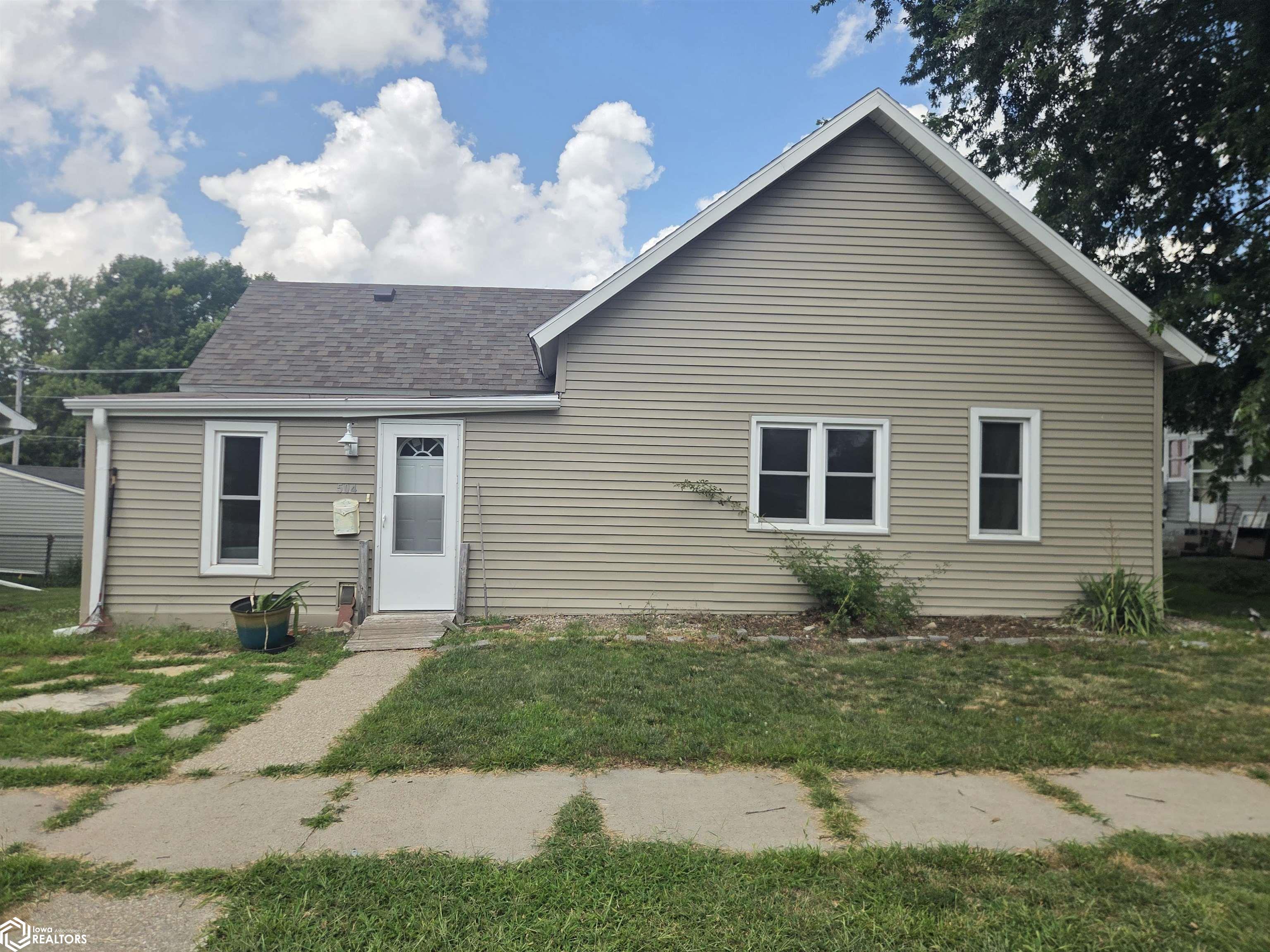 504 N Cherry Street — photo