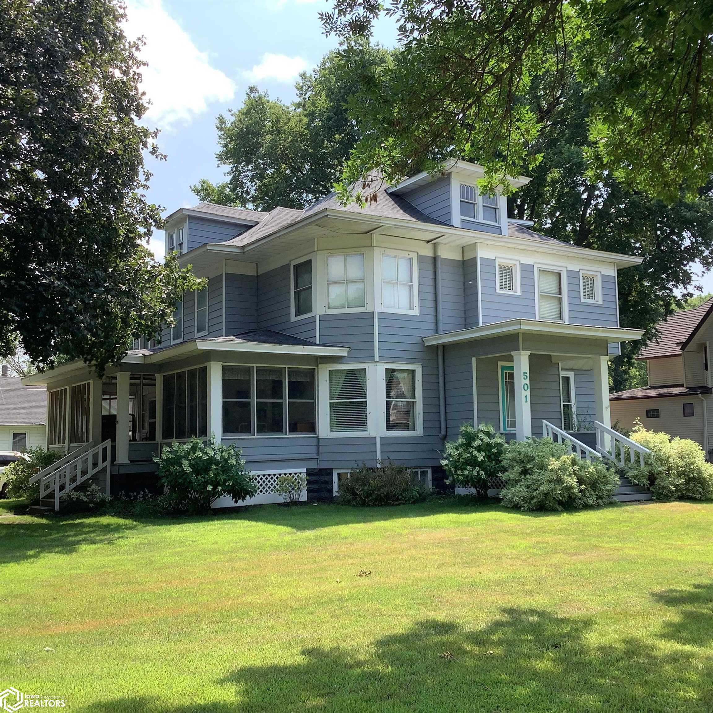 501 Walnut Street — photo