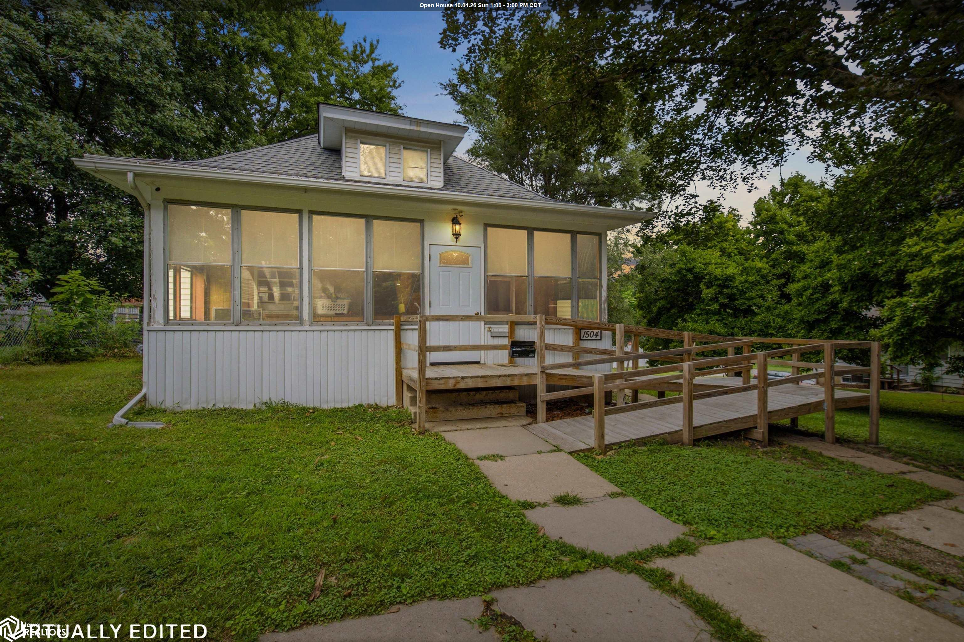 1504 Grove Street — photo