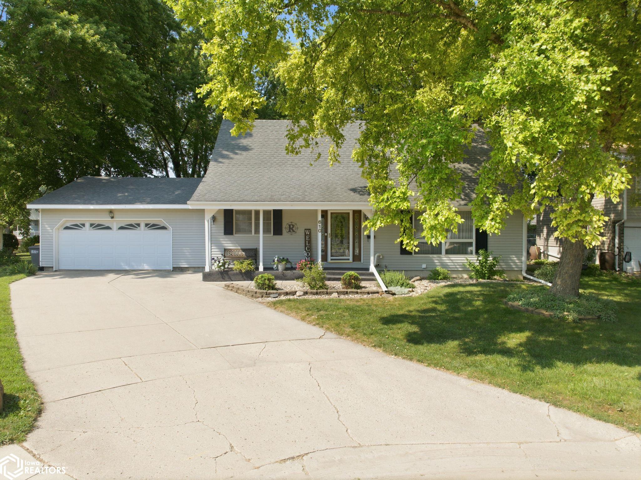 610 S Monroe Court — photo