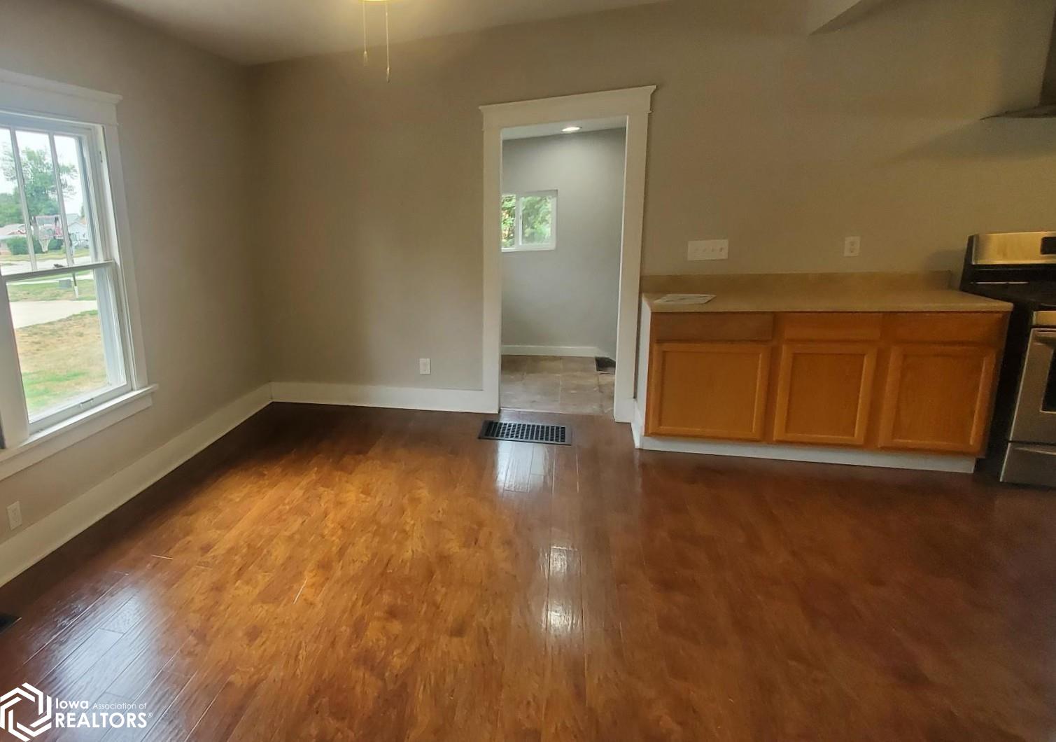 503 Elm Street, Mapleton, IA 51034 — photo 3