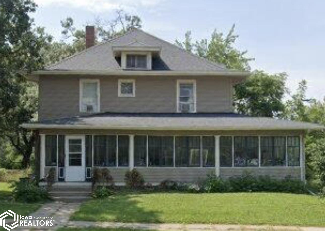 701 Maple Street — photo