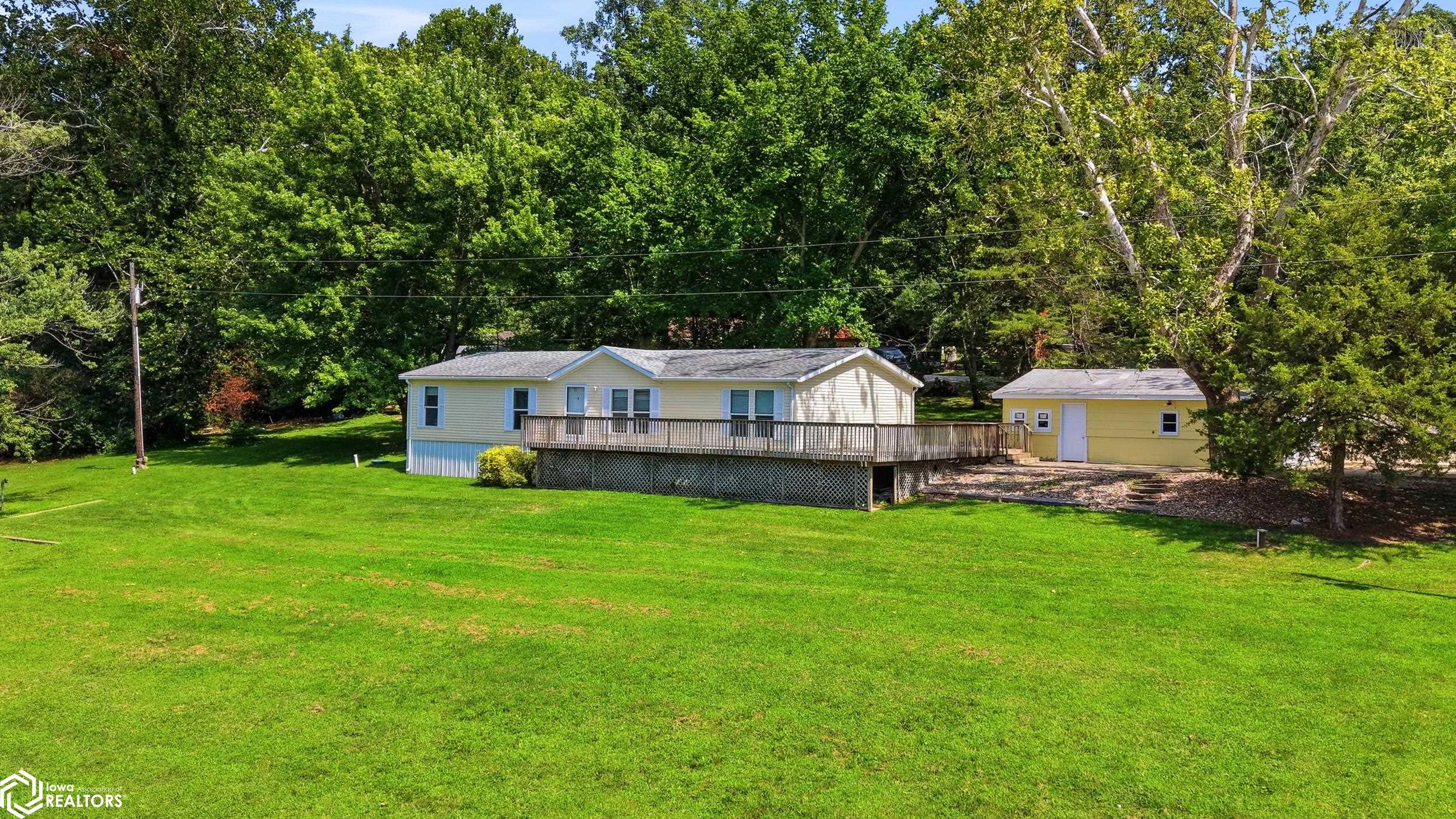 714 E County Rd 2600 — photo