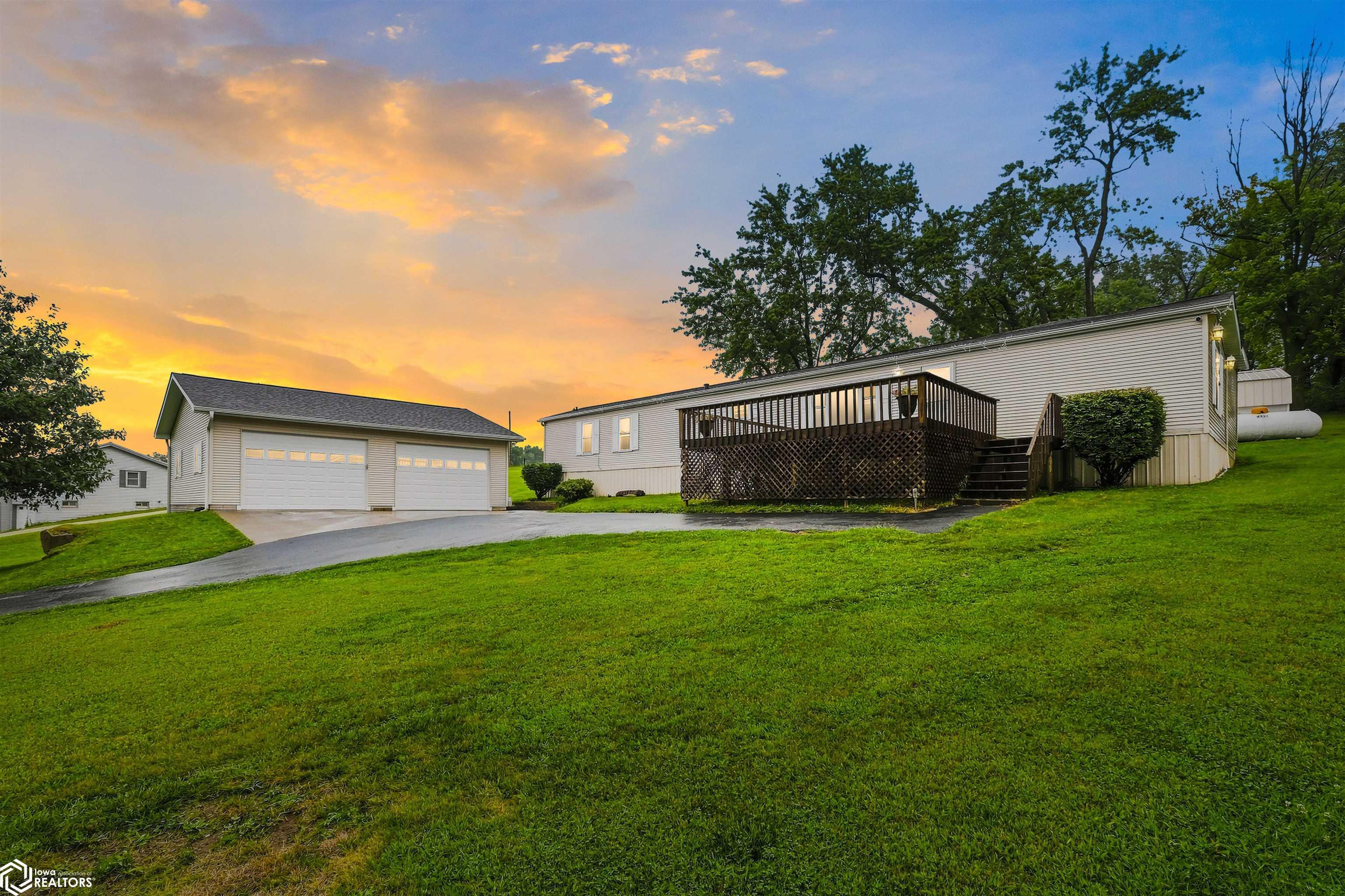 114 Skyline Drive — photo