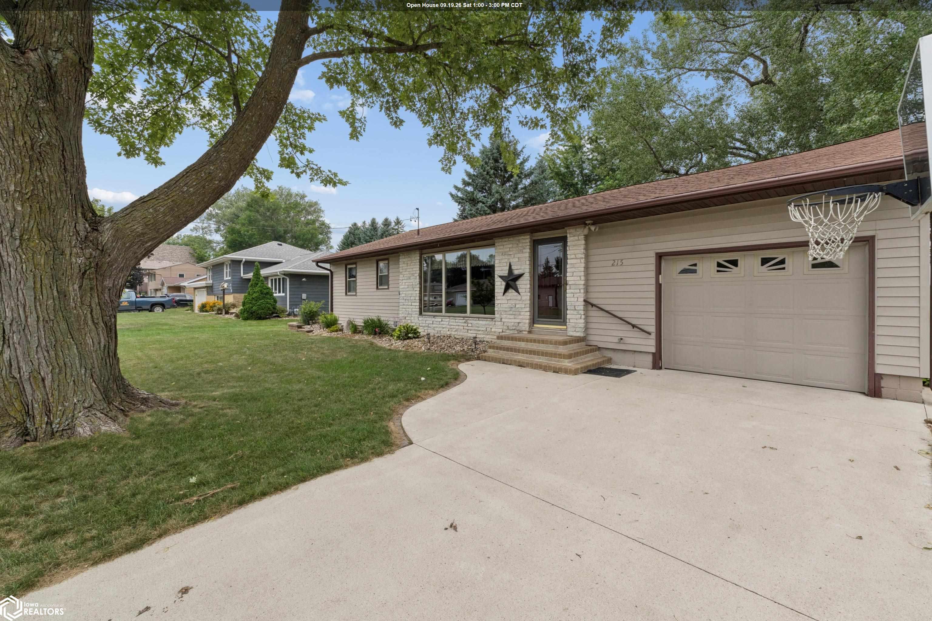 215 Westview Drive — photo