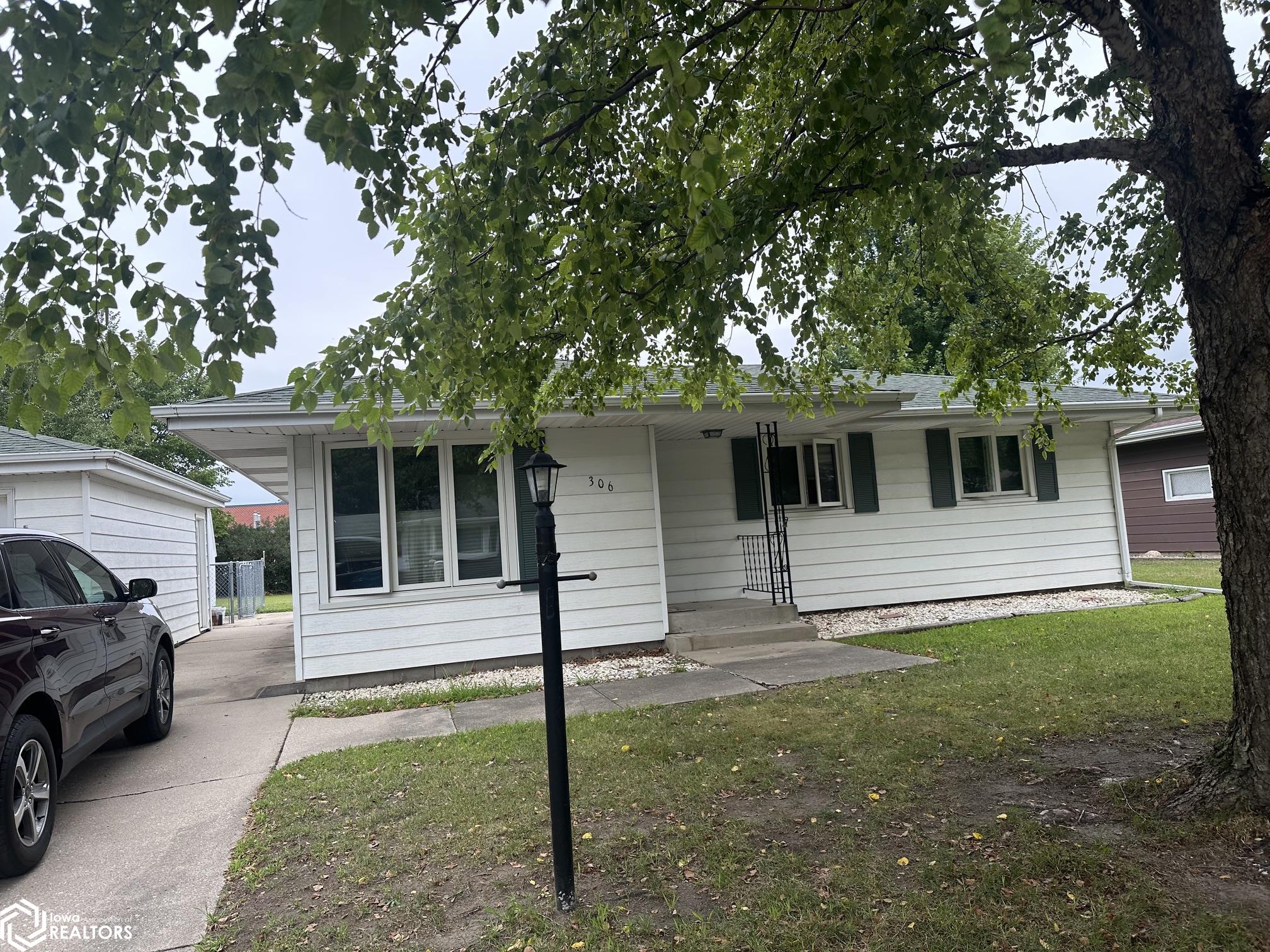 306 Rushview Drive — photo