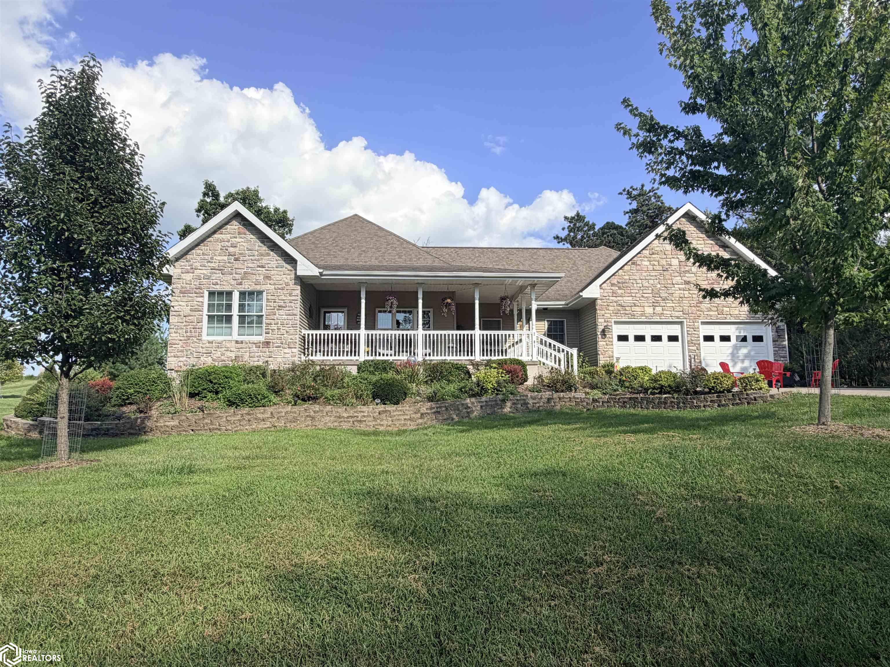 2301 Walton Lake Drive — photo
