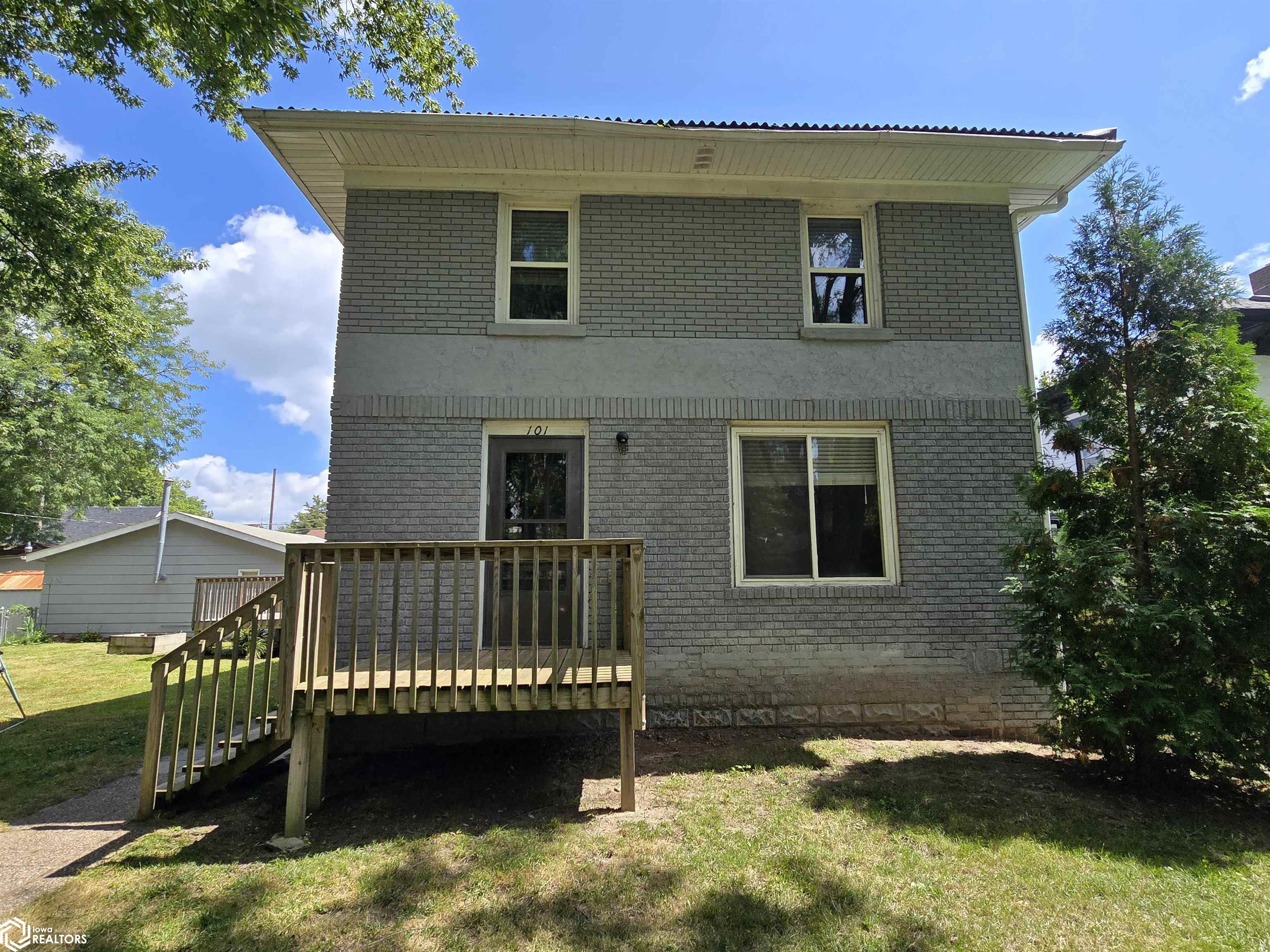101 N Jarvis Street — photo