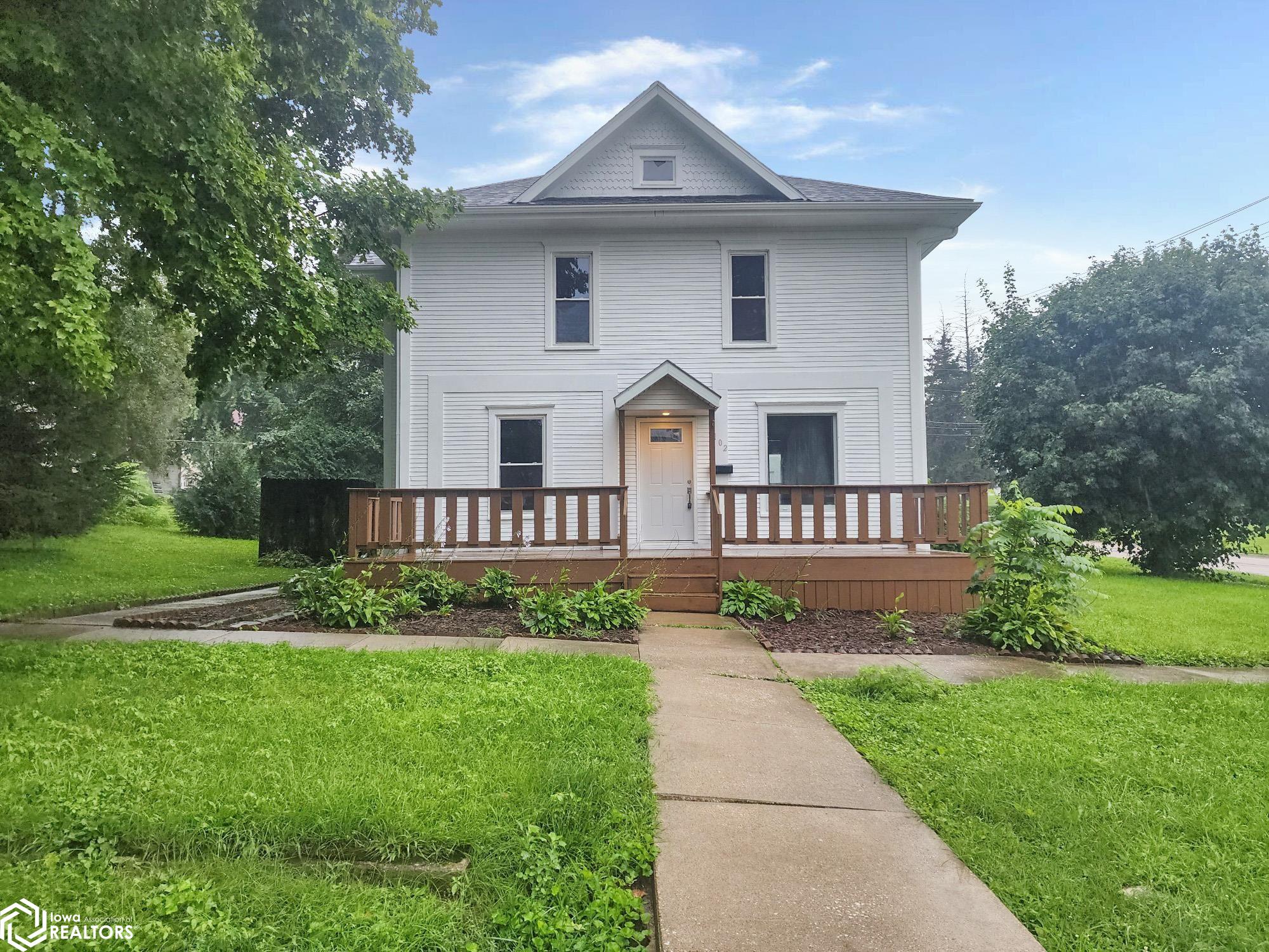 102 Johnston Street — photo