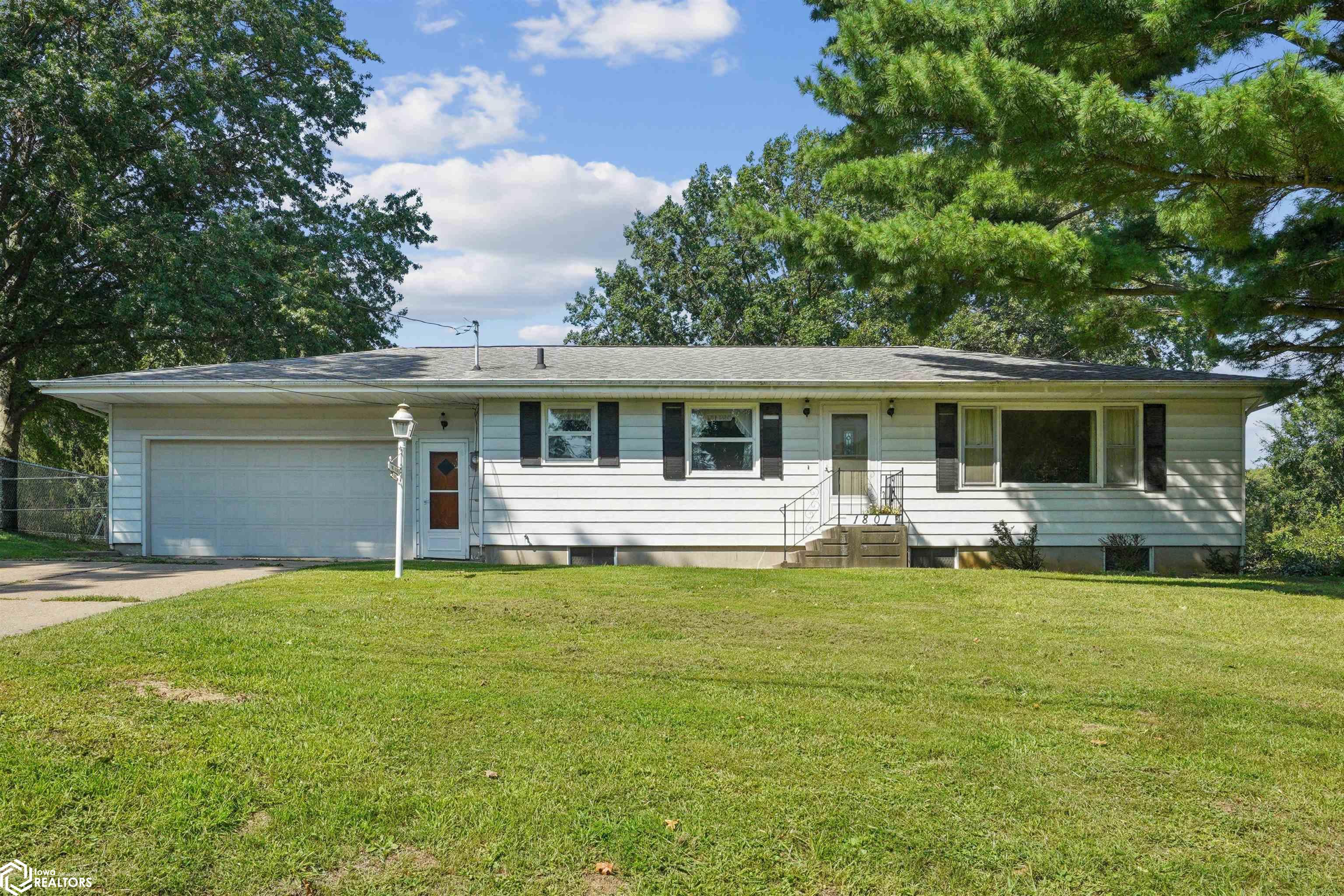 1801 Dehn Street — photo