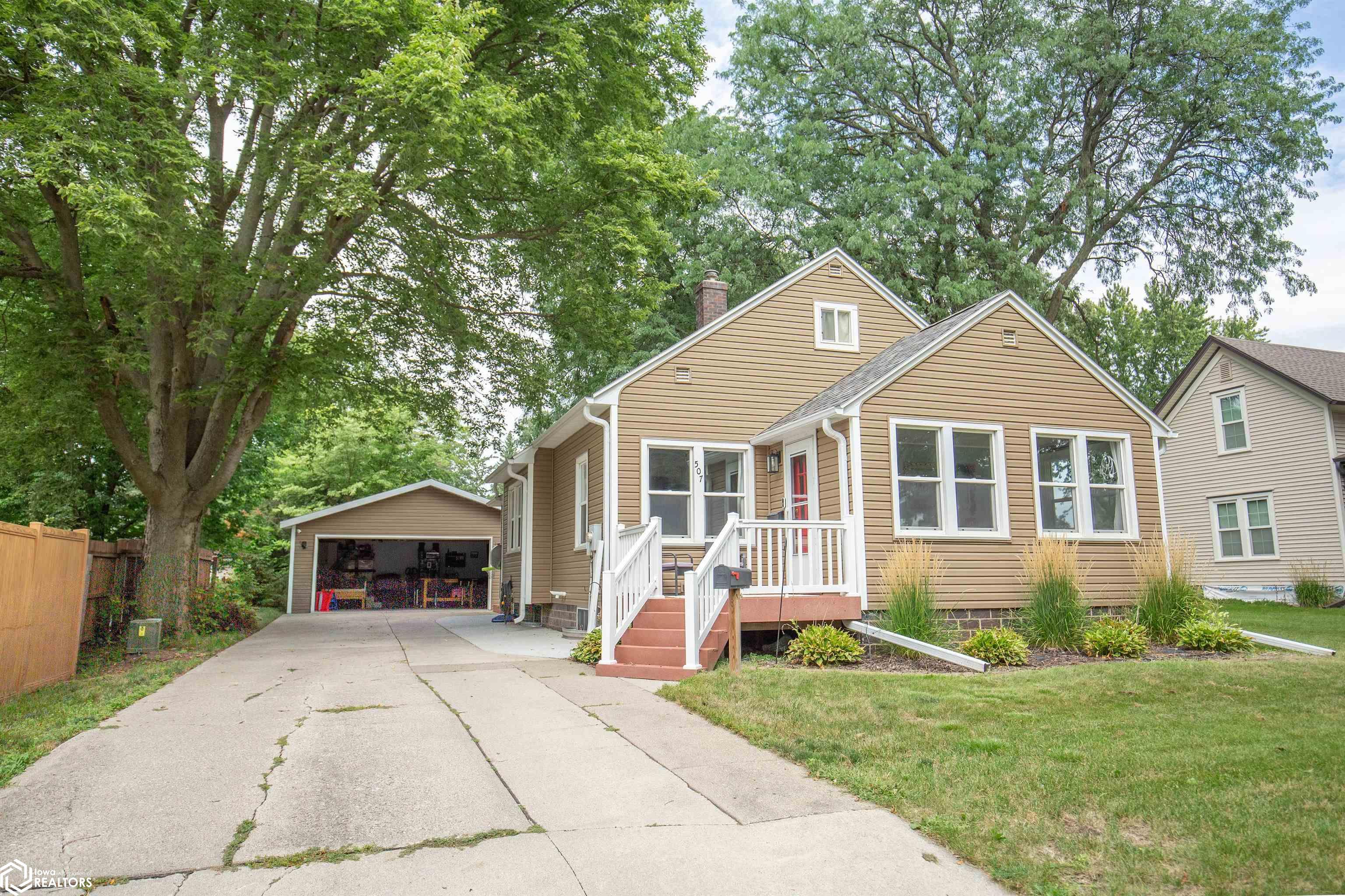 507 E Fair — photo